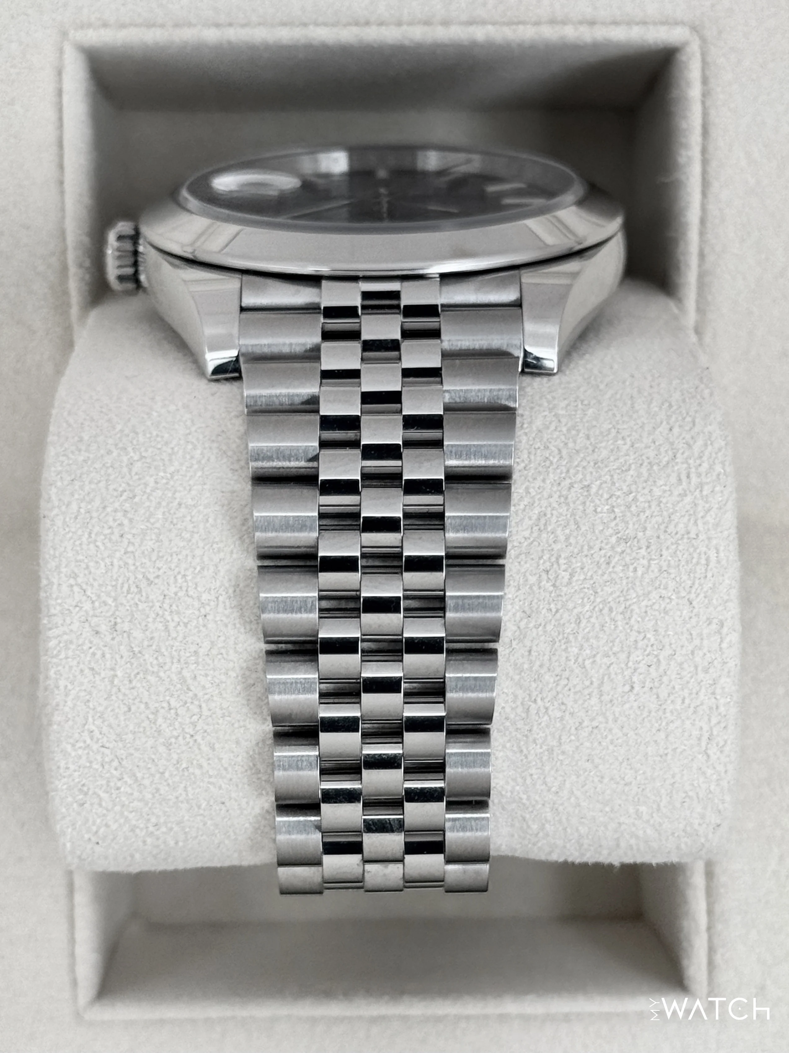 NEW 2023 Rolex Datejust 41mm 126300 Stainless Steel Jubilee Blue Dial - Image 4