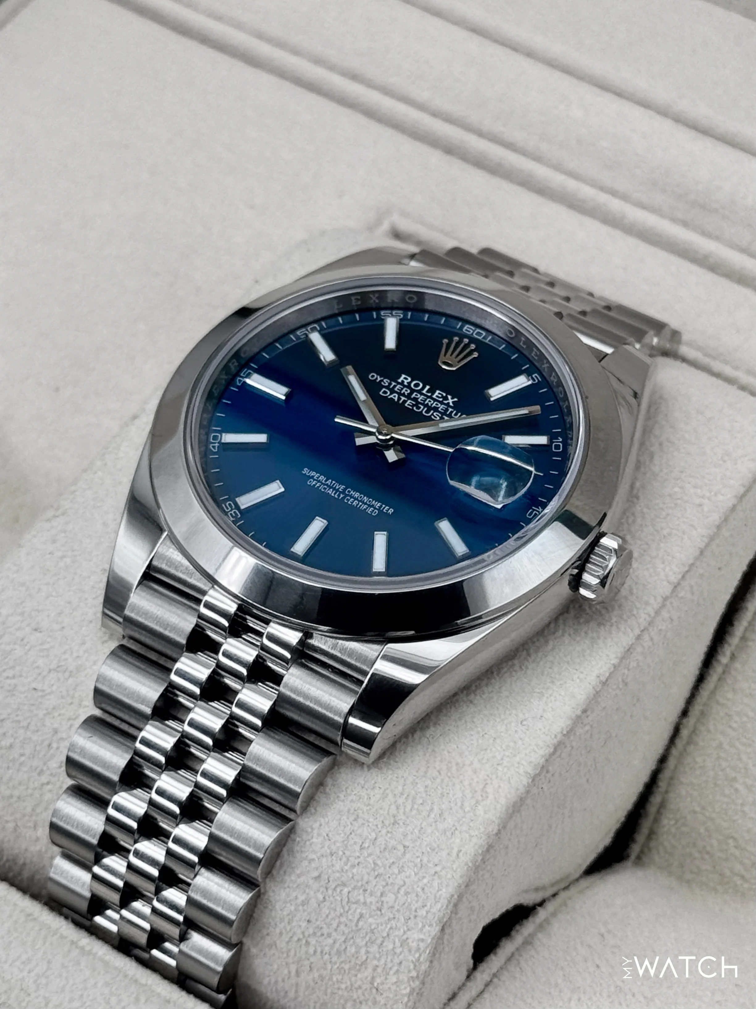 NEW 2023 Rolex Datejust 41mm 126300 Stainless Steel Jubilee Blue Dial - Image 5