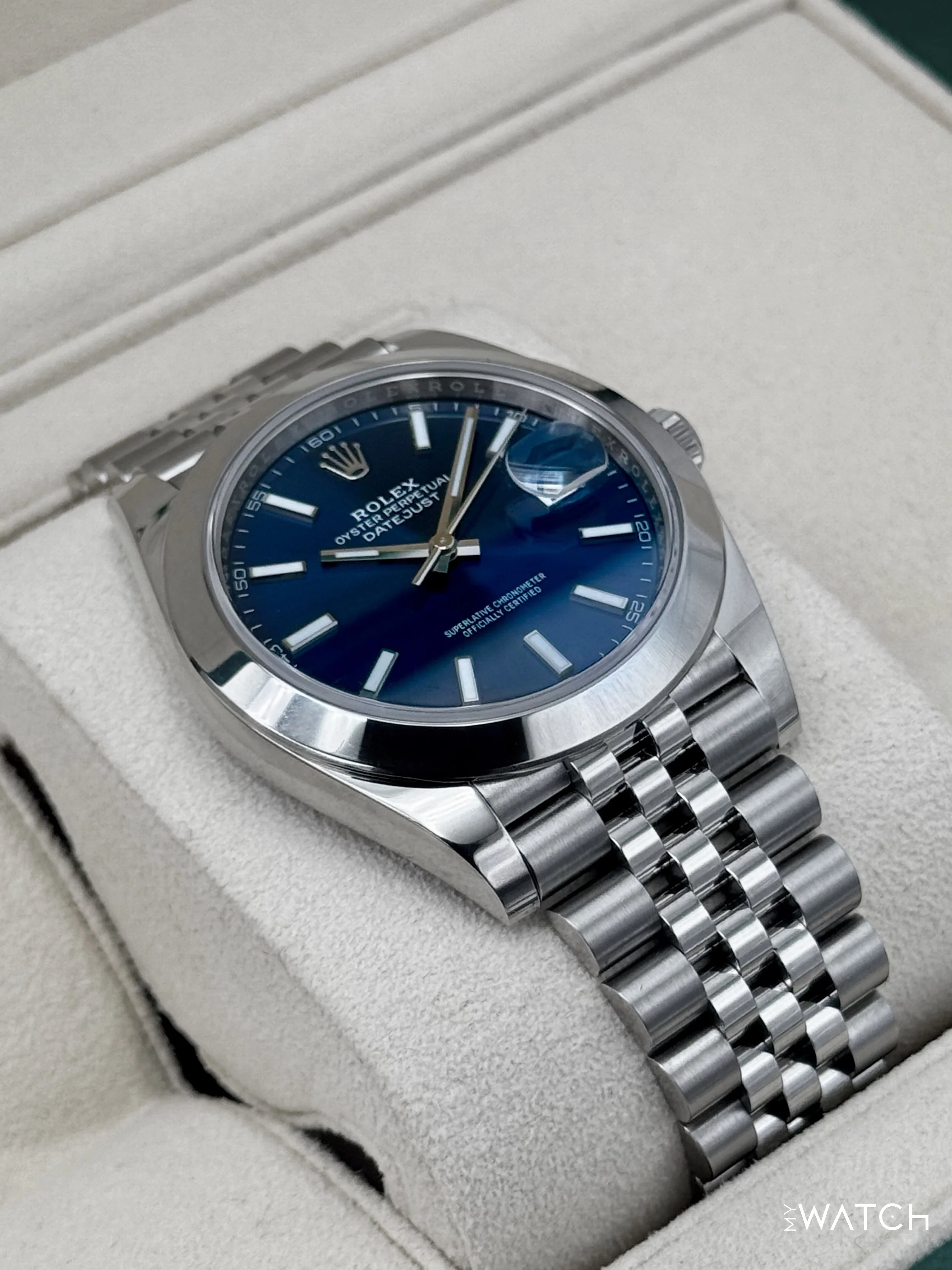 NEW 2023 Rolex Datejust 41mm 126300 Stainless Steel Jubilee Blue Dial - Image 6