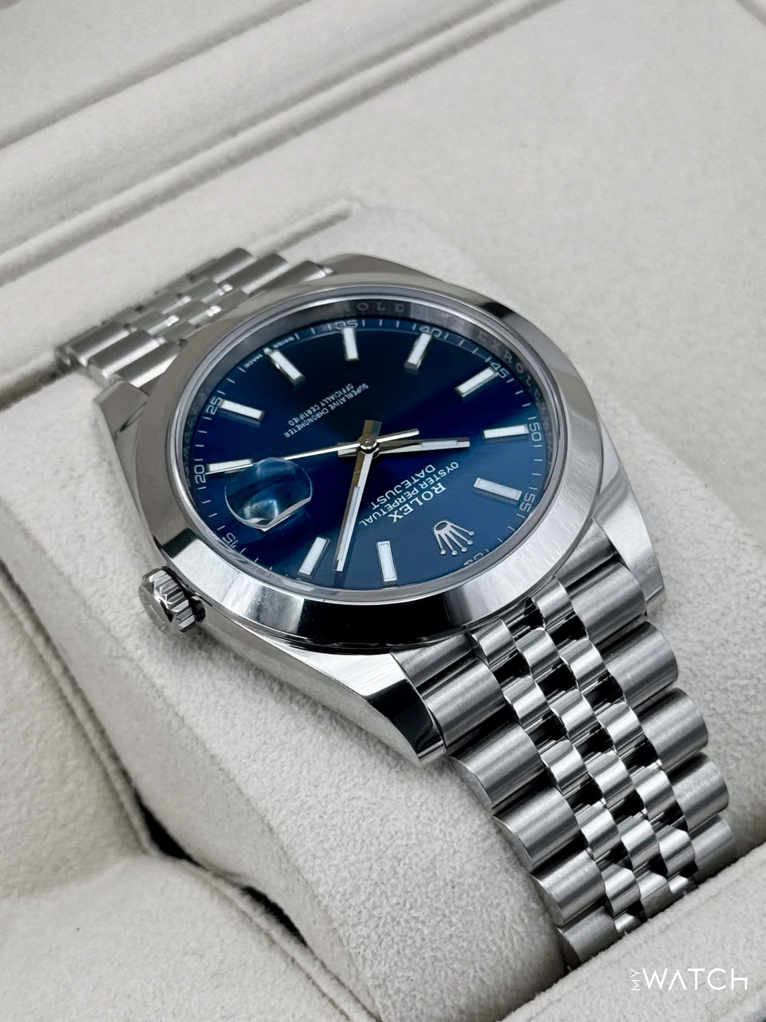 NEW 2023 Rolex Datejust 41mm 126300 Stainless Steel Jubilee Blue Dial - Image 8
