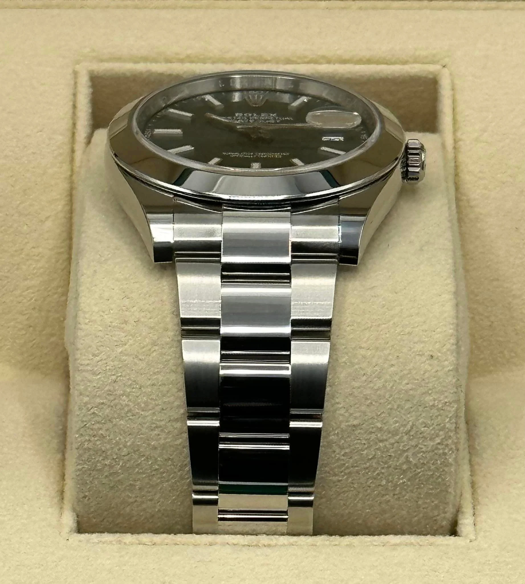 New 2023 Rolex Datejust 41mm 126300 Oyster Green Dial - Image 3