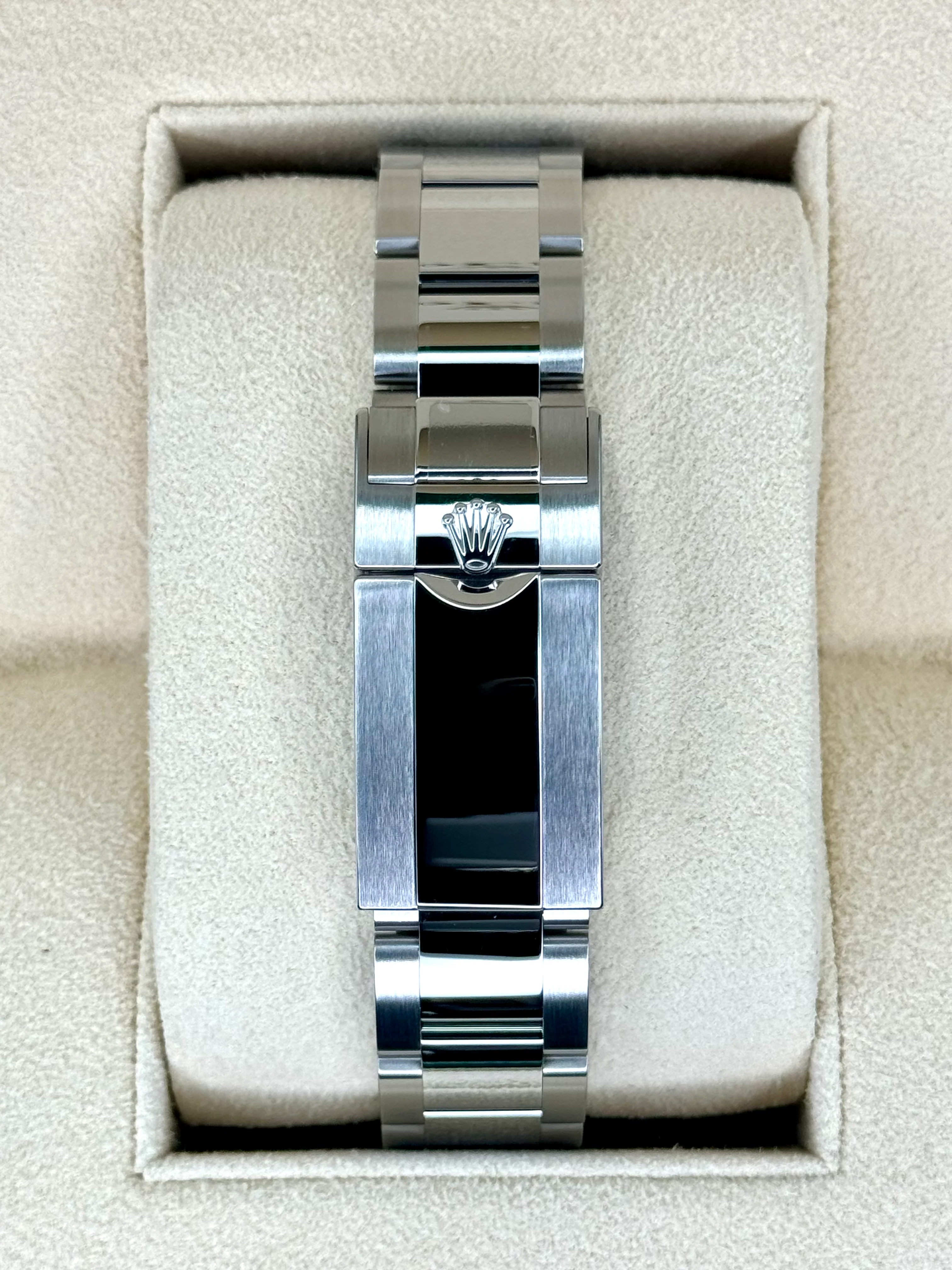 NEW 2023 Rolex Daytona 40mm 116500LN Stainless Steel Black Dial - Image 2