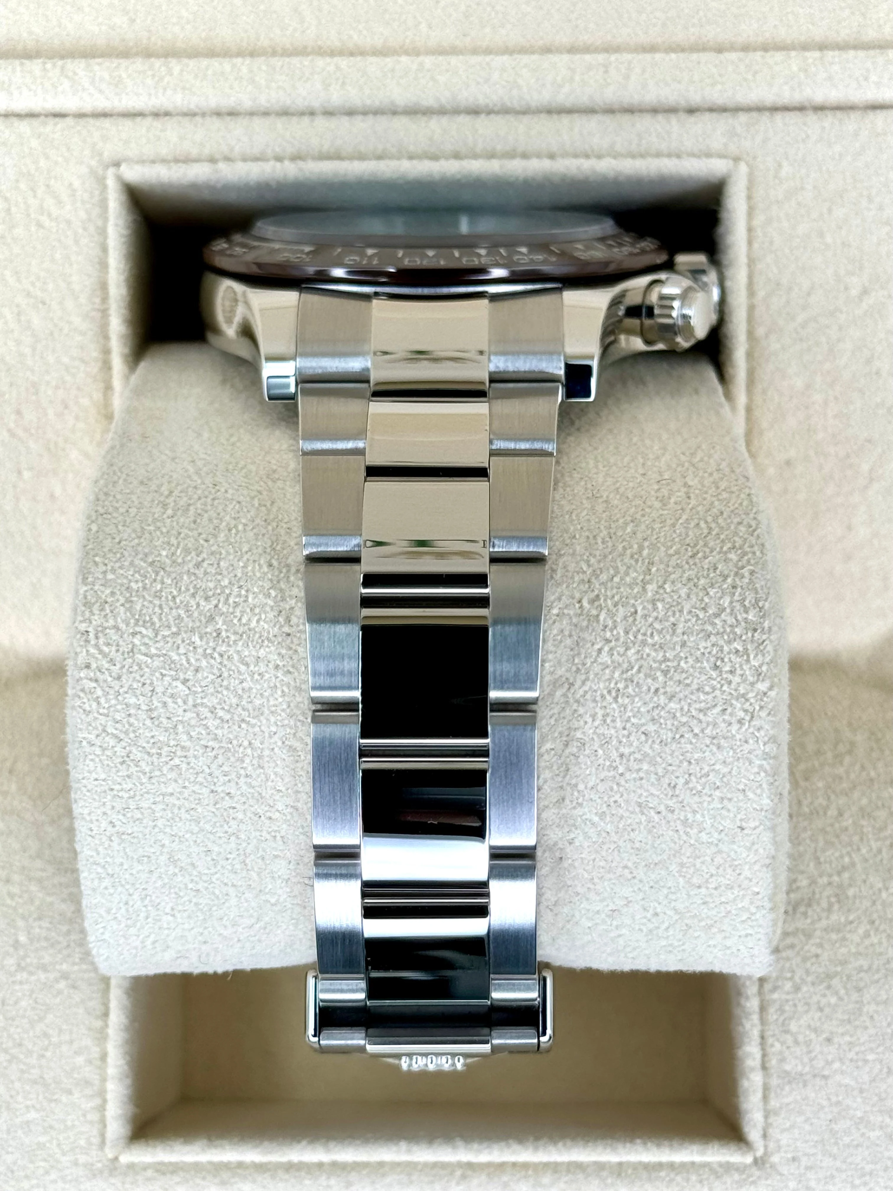 NEW 2023 Rolex Daytona 40mm 116506 Platinum Ice Blue Diamond Dial - Image 3