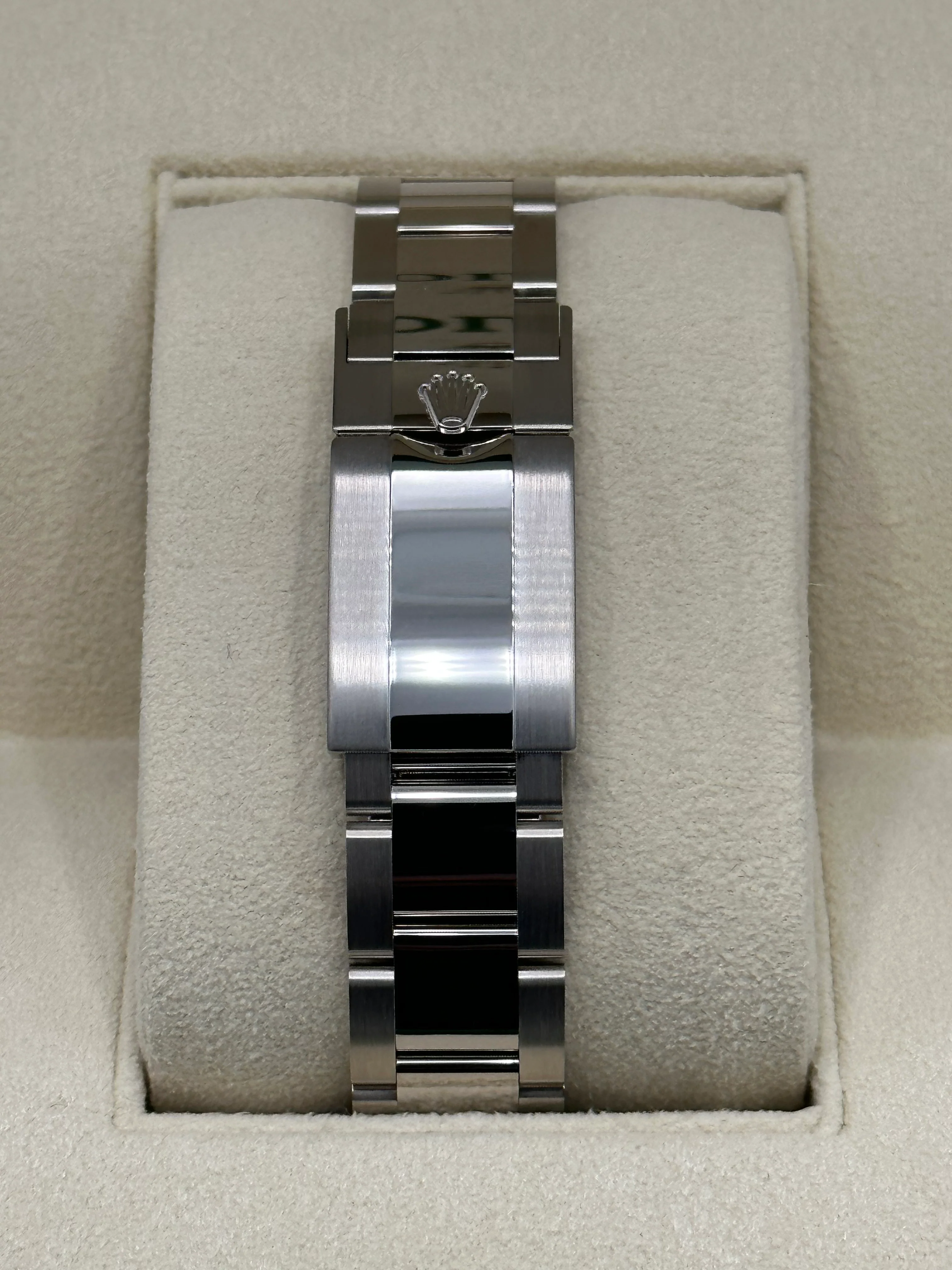 NEW 2023 Rolex Daytona 40mm 116509 White Gold Silver Dial - Image 2