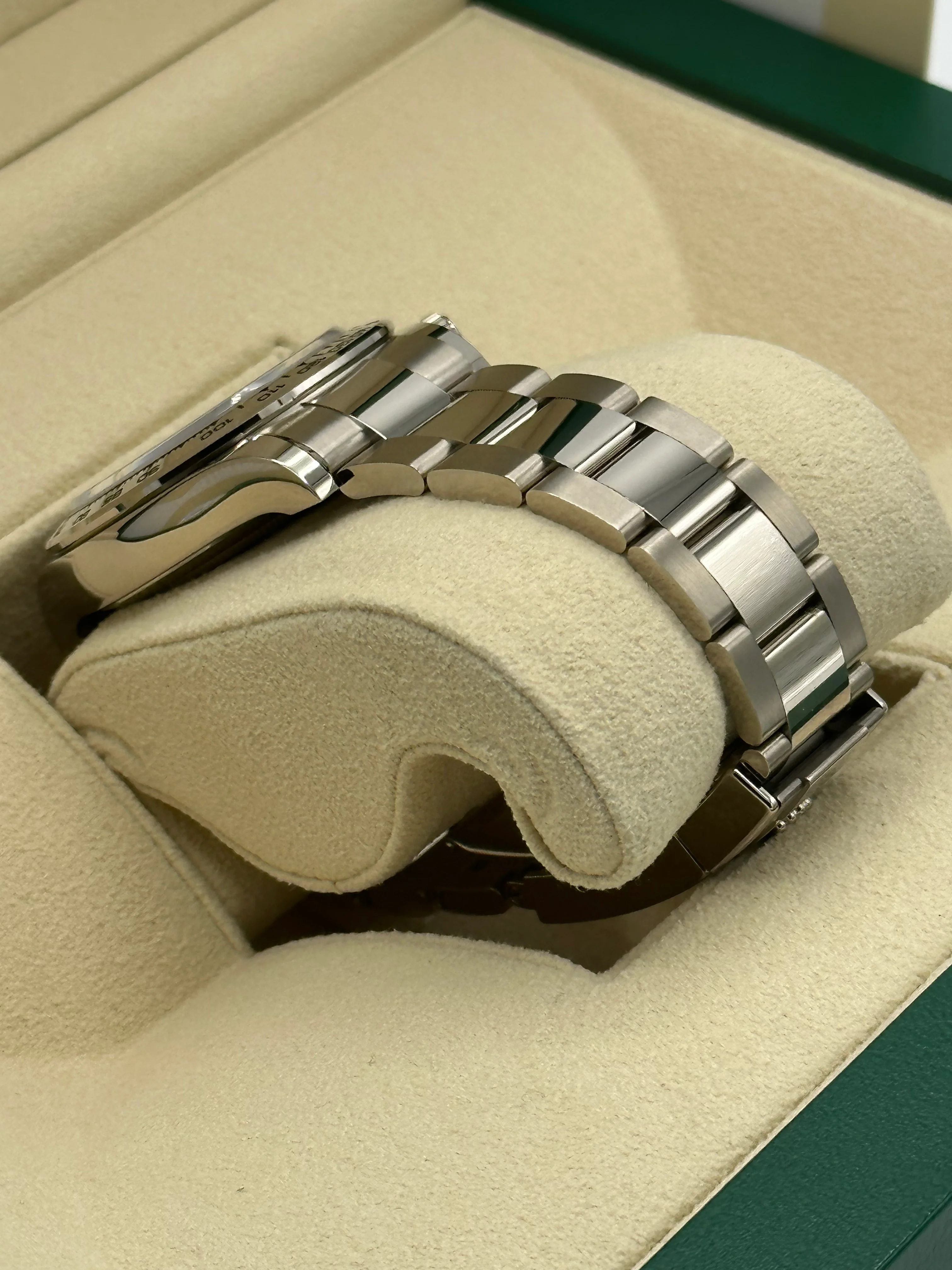 NEW 2023 Rolex Daytona 40mm 116509 White Gold Silver Dial - Image 6