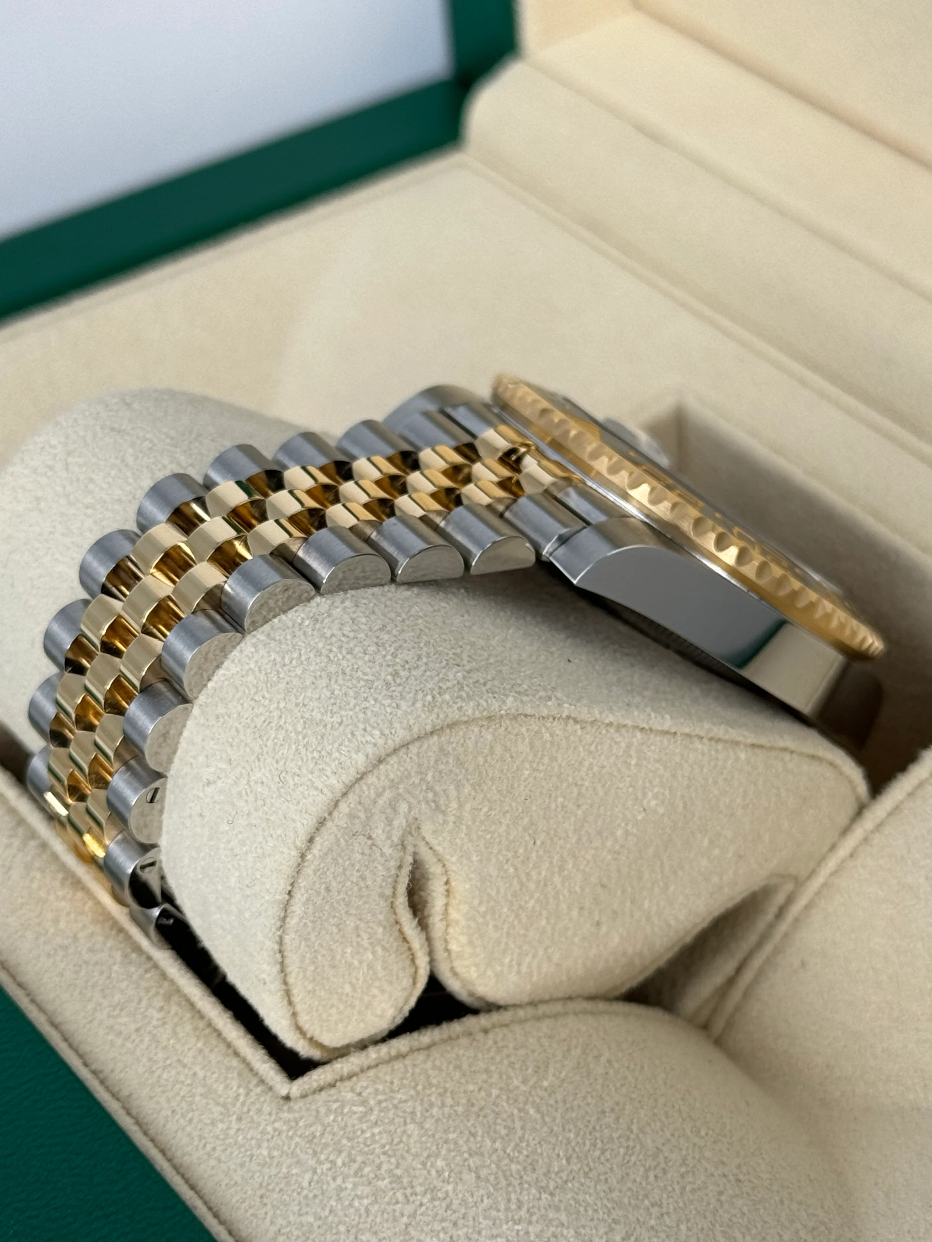 NEW 2023 Rolex GMT-Master II 40mm 126713GRNR Two-Tone Jubilee - Image 7