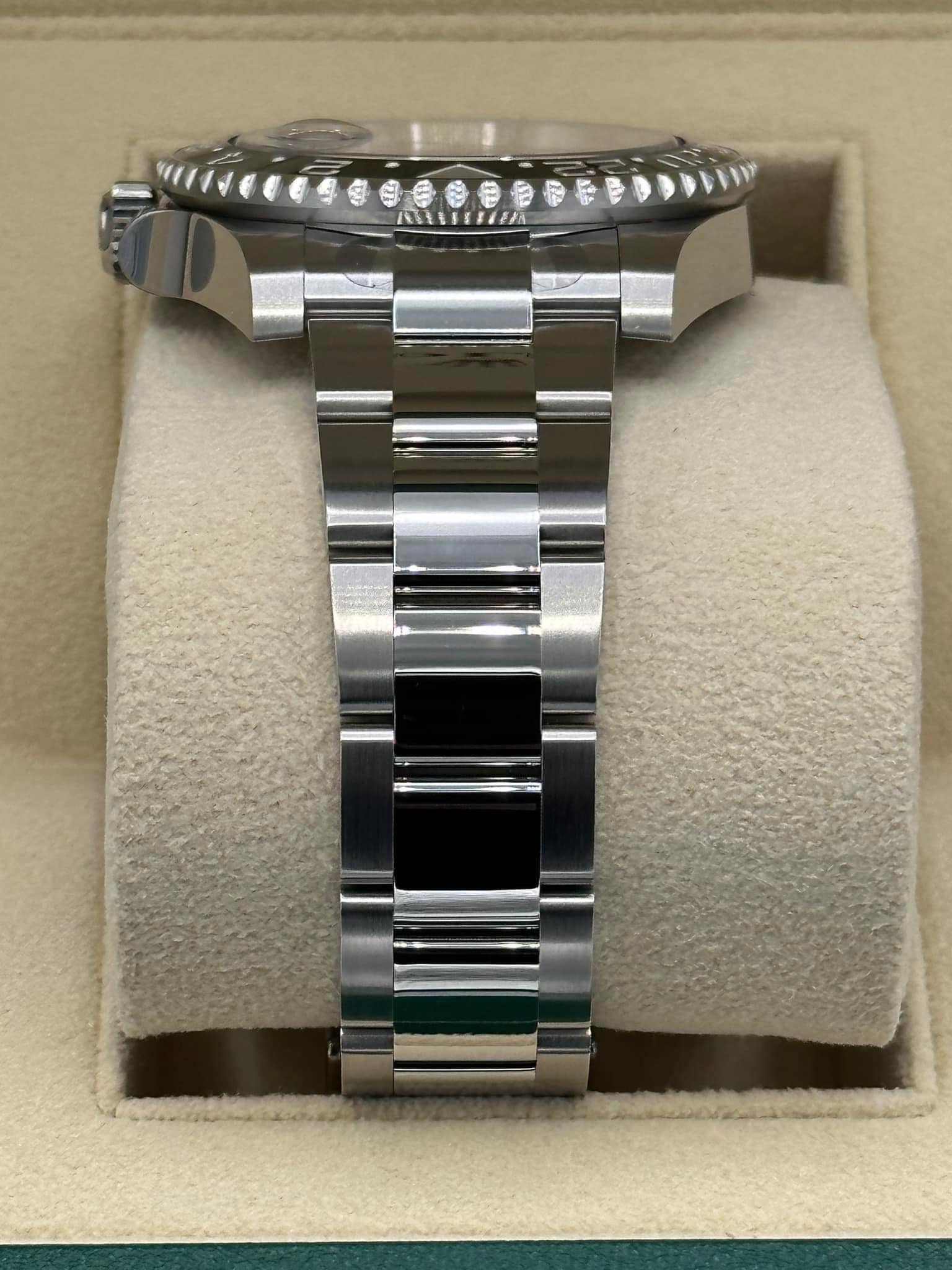 NEW 2023 Rolex GMT-Master II "Batman" 40mm 126710BLNR Oyster - Image 4