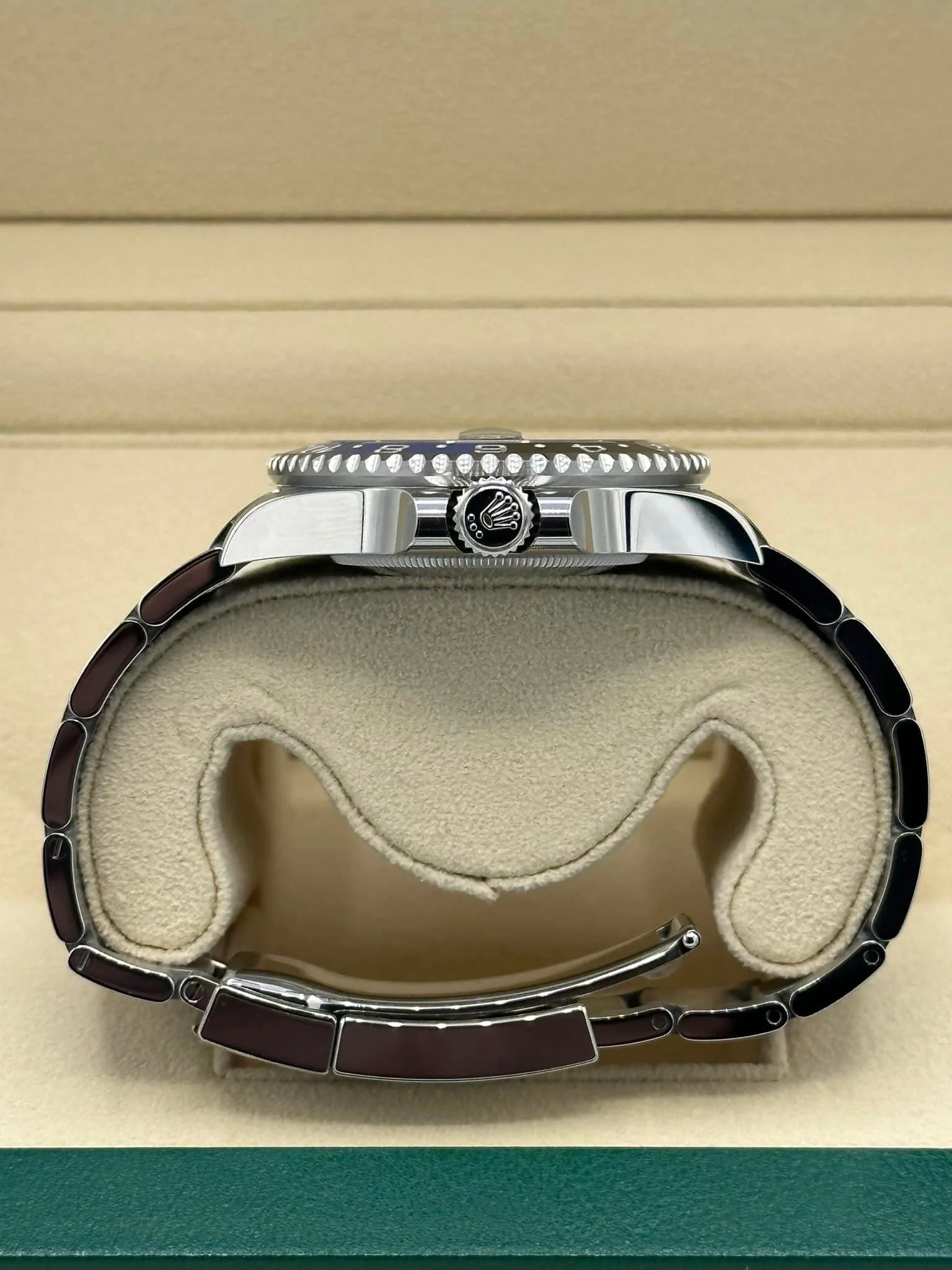 NEW 2023 Rolex GMT-Master II "Batman" 40mm 126710BLNR Oyster - Image 9
