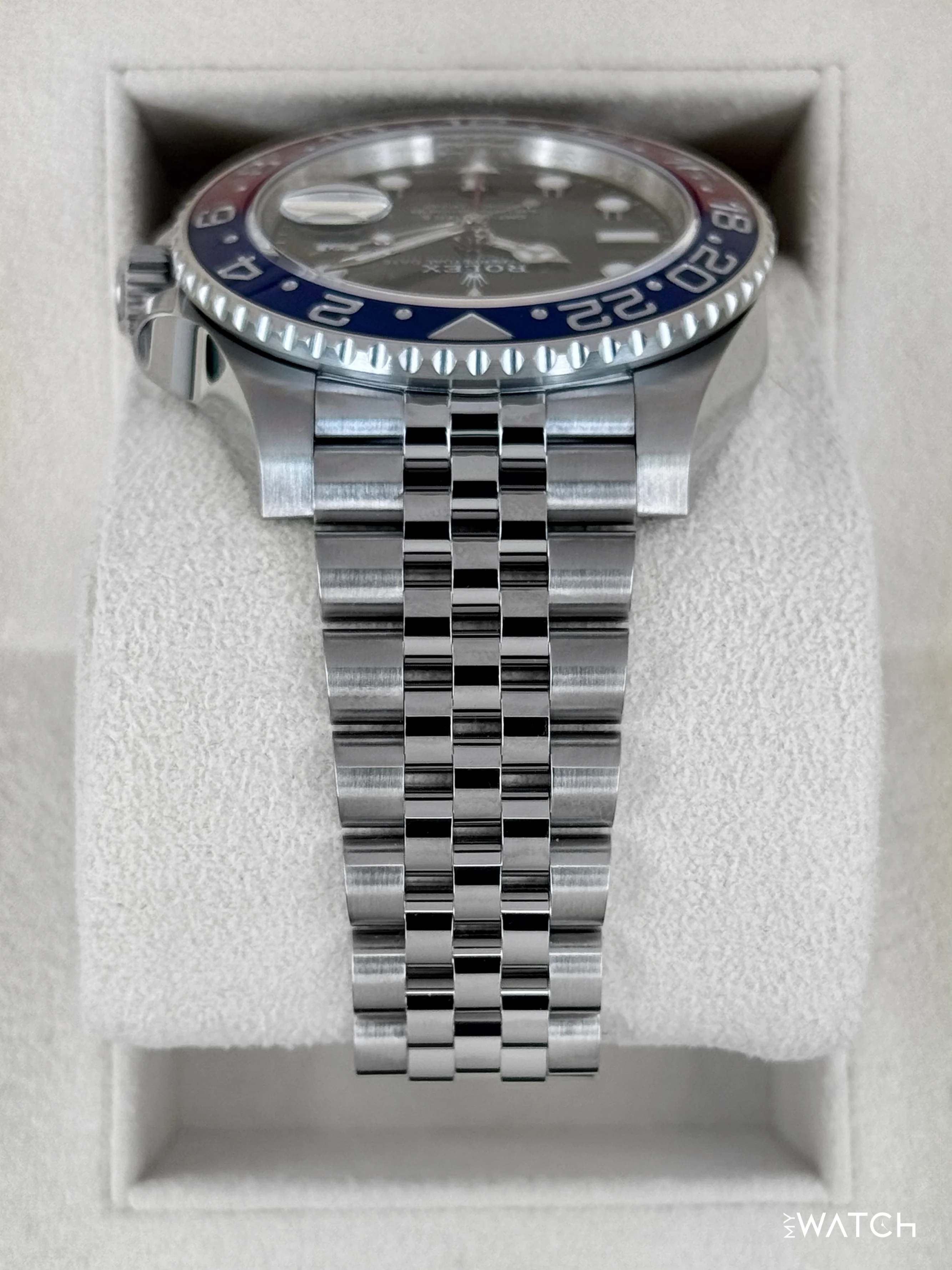 NEW 2023 Rolex GMT-Master II "Pepsi" 40mm 126710BLRO Jubilee (STICKERED) - Image 4