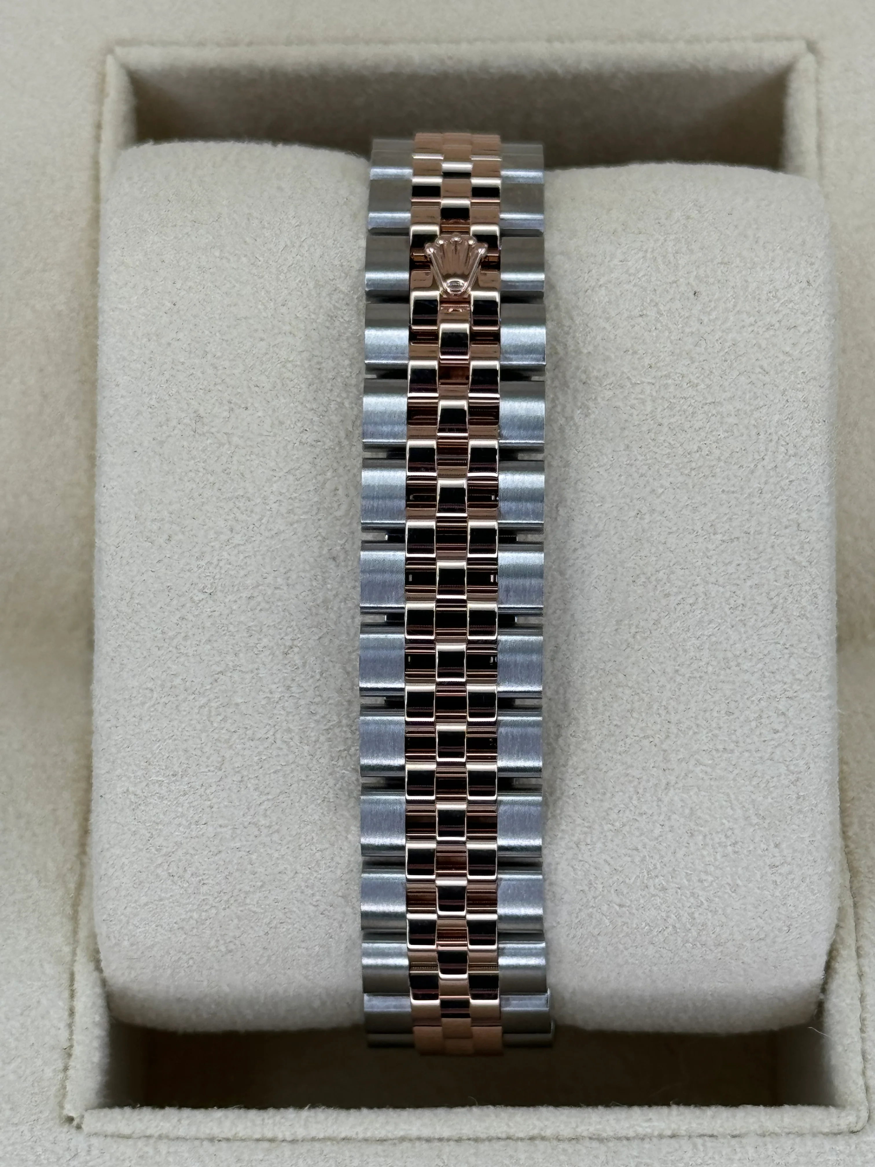 NEW 2023 Rolex Lady-Datejust 28mm 279171 Two-Tone Jubilee White Dial - Image 2