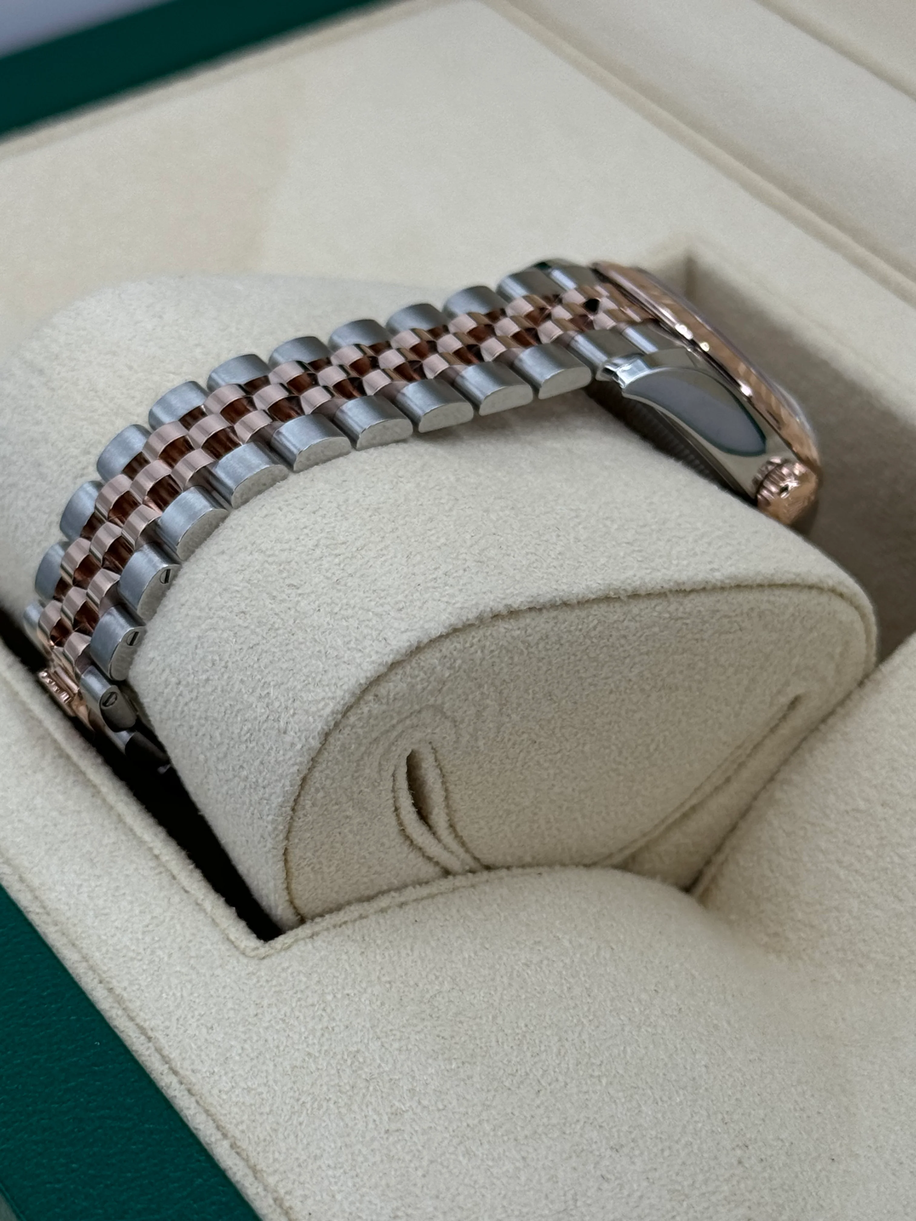 NEW 2023 Rolex Lady-Datejust 28mm 279171 Two-Tone Jubilee White Dial - Image 5