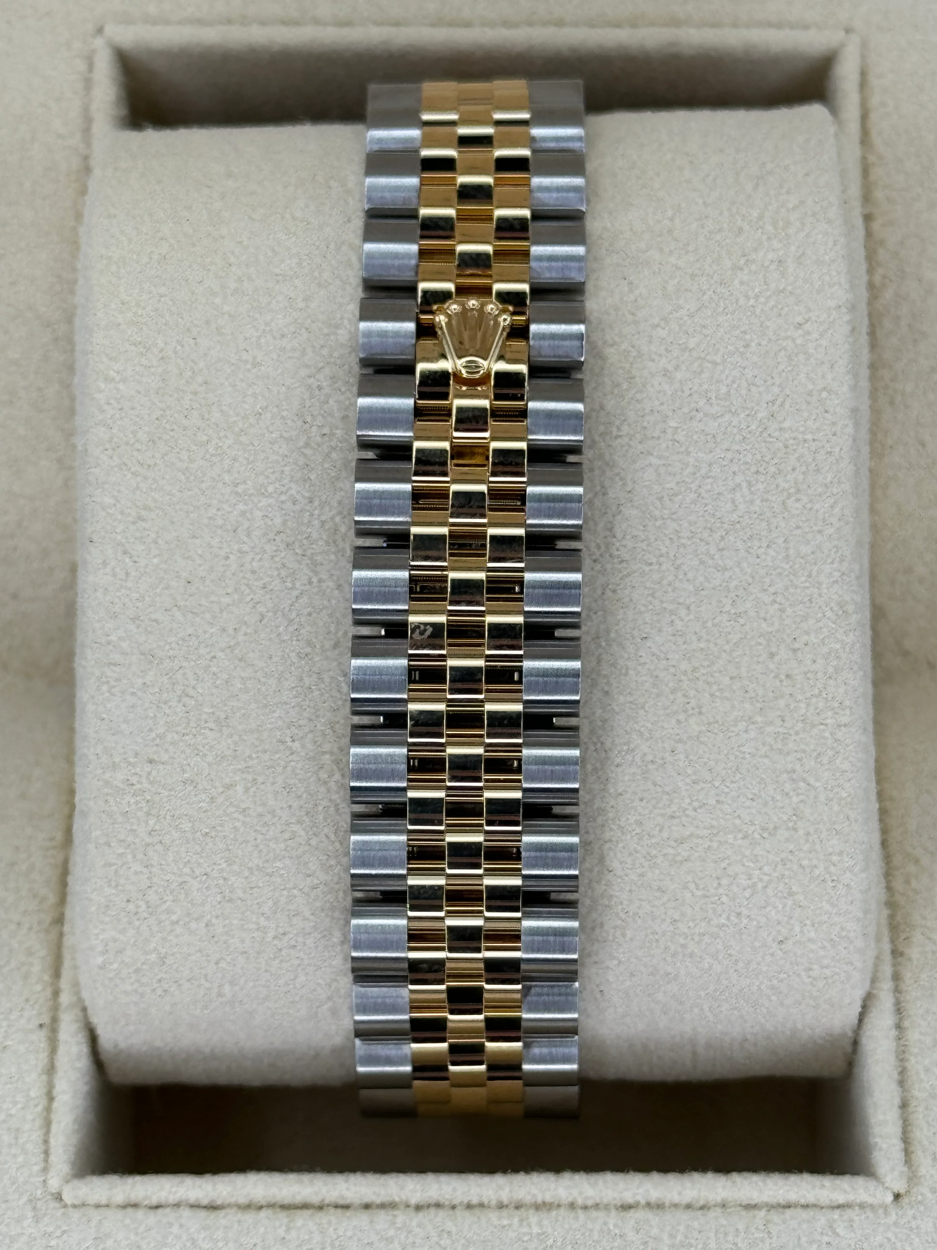 NEW 2023 Rolex Lady Datejust 31mm 278273 Two-Tone Floral Motif Dial - Image 2