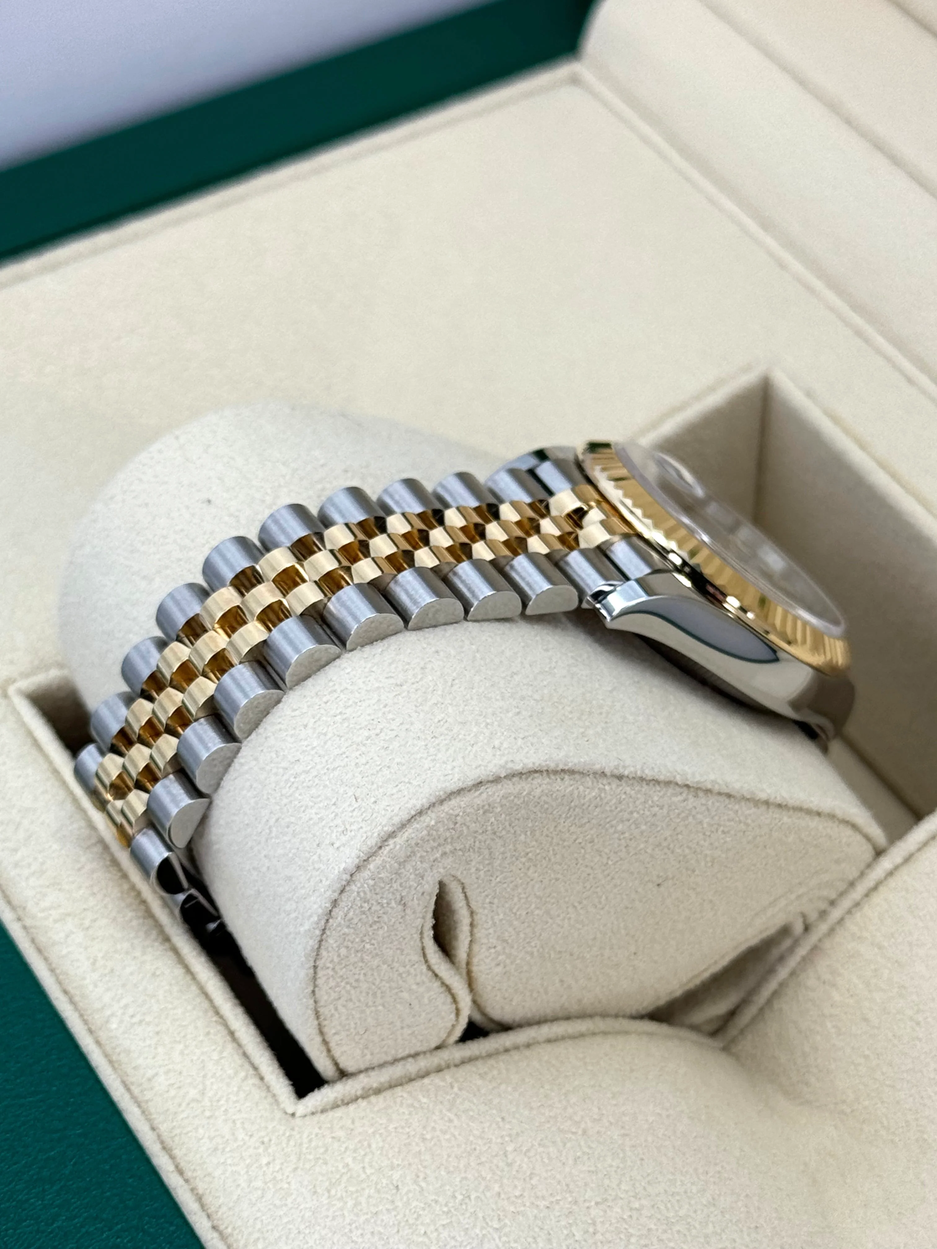 NEW 2023 Rolex Lady-Datejust 31mm 278273 Two-Tone Jubilee Green Dial - Image 7