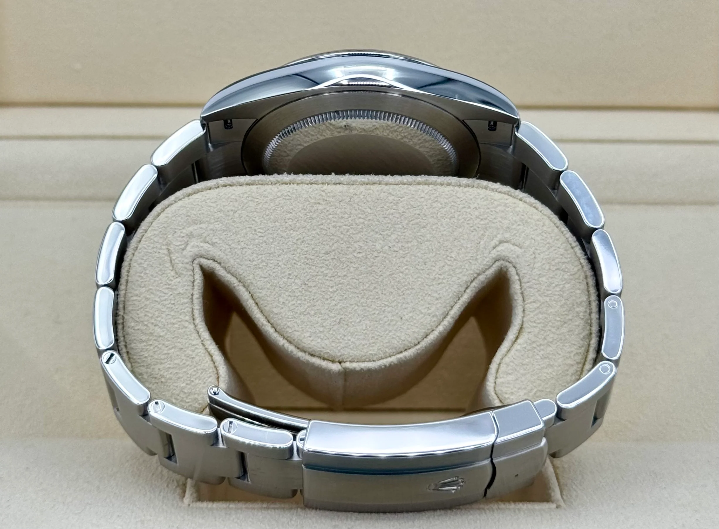 NEW 2023 Rolex Oyster Perpetual 41mm 124300 Green Dial - Image 10