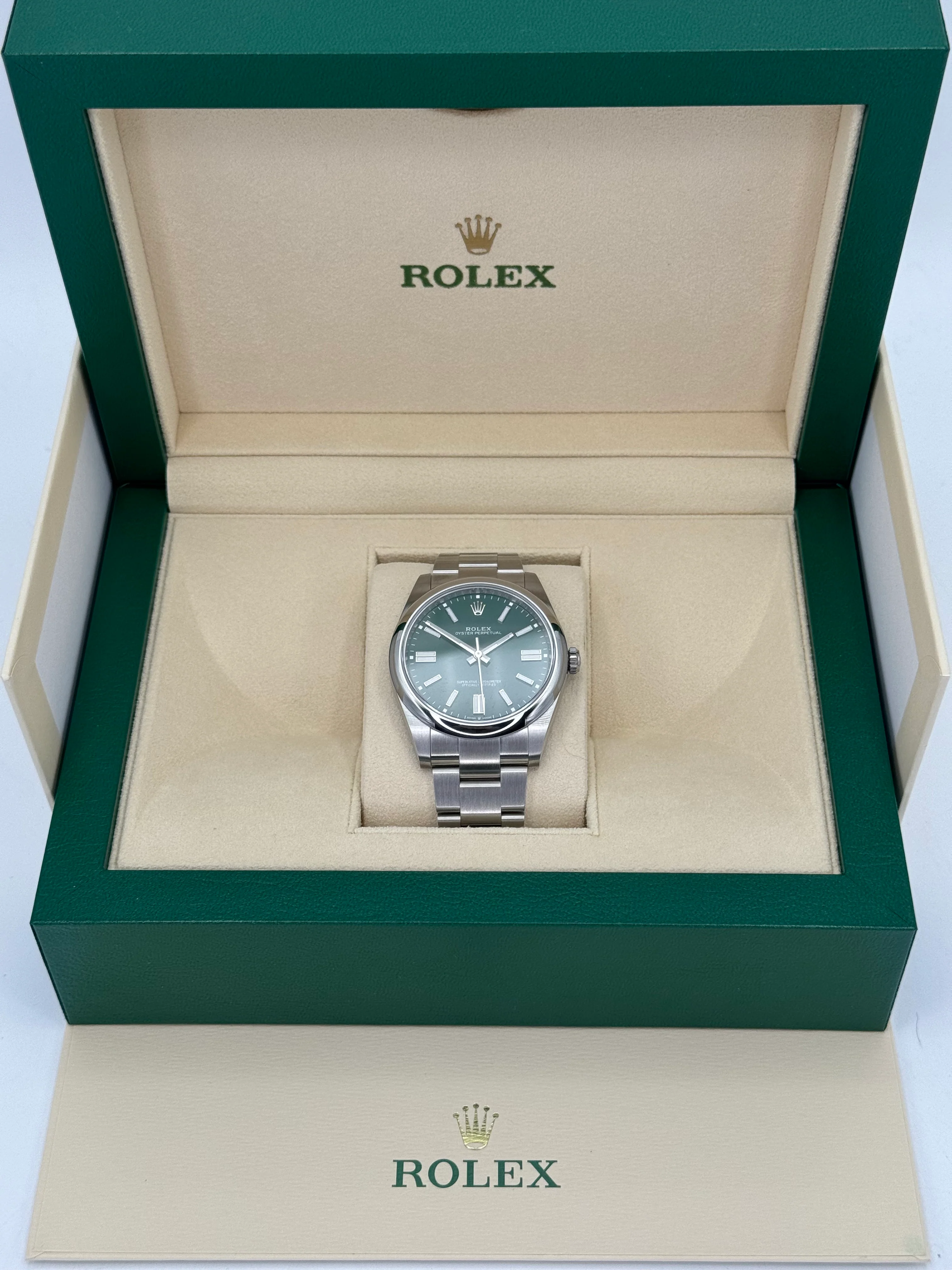 NEW 2023 Rolex Oyster Perpetual 41mm 124300 Green Dial - Image 11