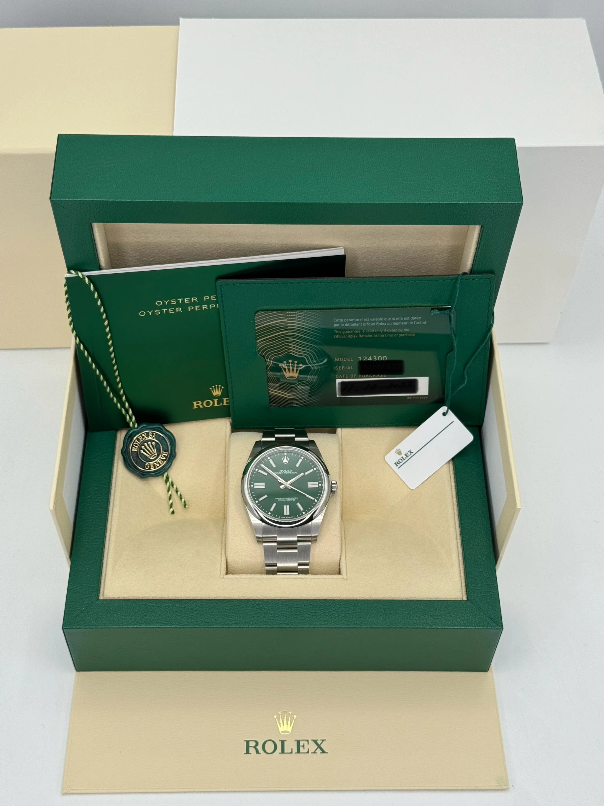 NEW 2023 Rolex Oyster Perpetual 41mm 124300 Green Dial - Image 12