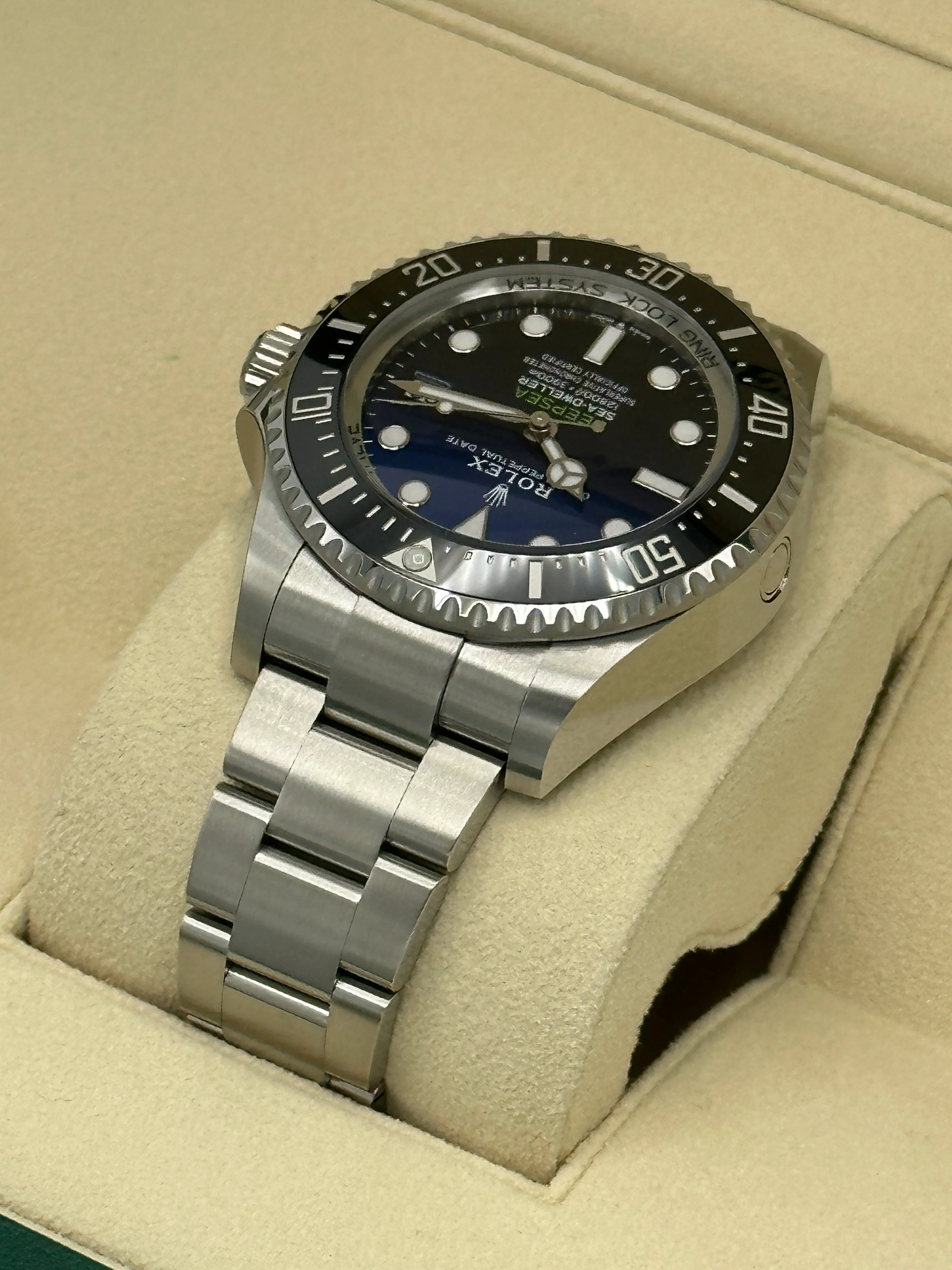 NEW 2023 Rolex Deepsea James Cameron 44mm 136660 Blue Dial - Image 5