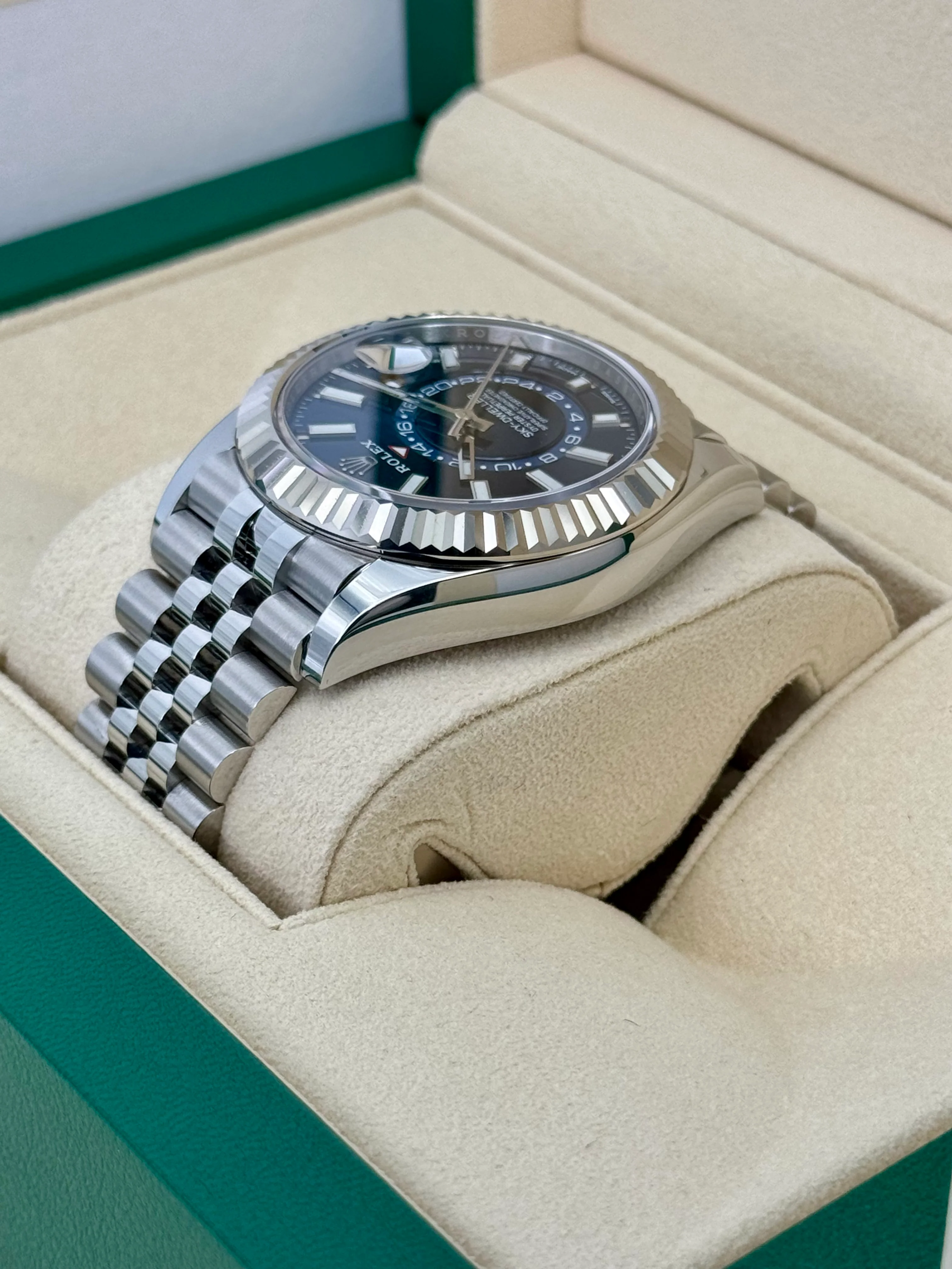 NEW 2023 Rolex Sky-Dweller 42mm 326934 Jubilee Blue Dial - Image 7