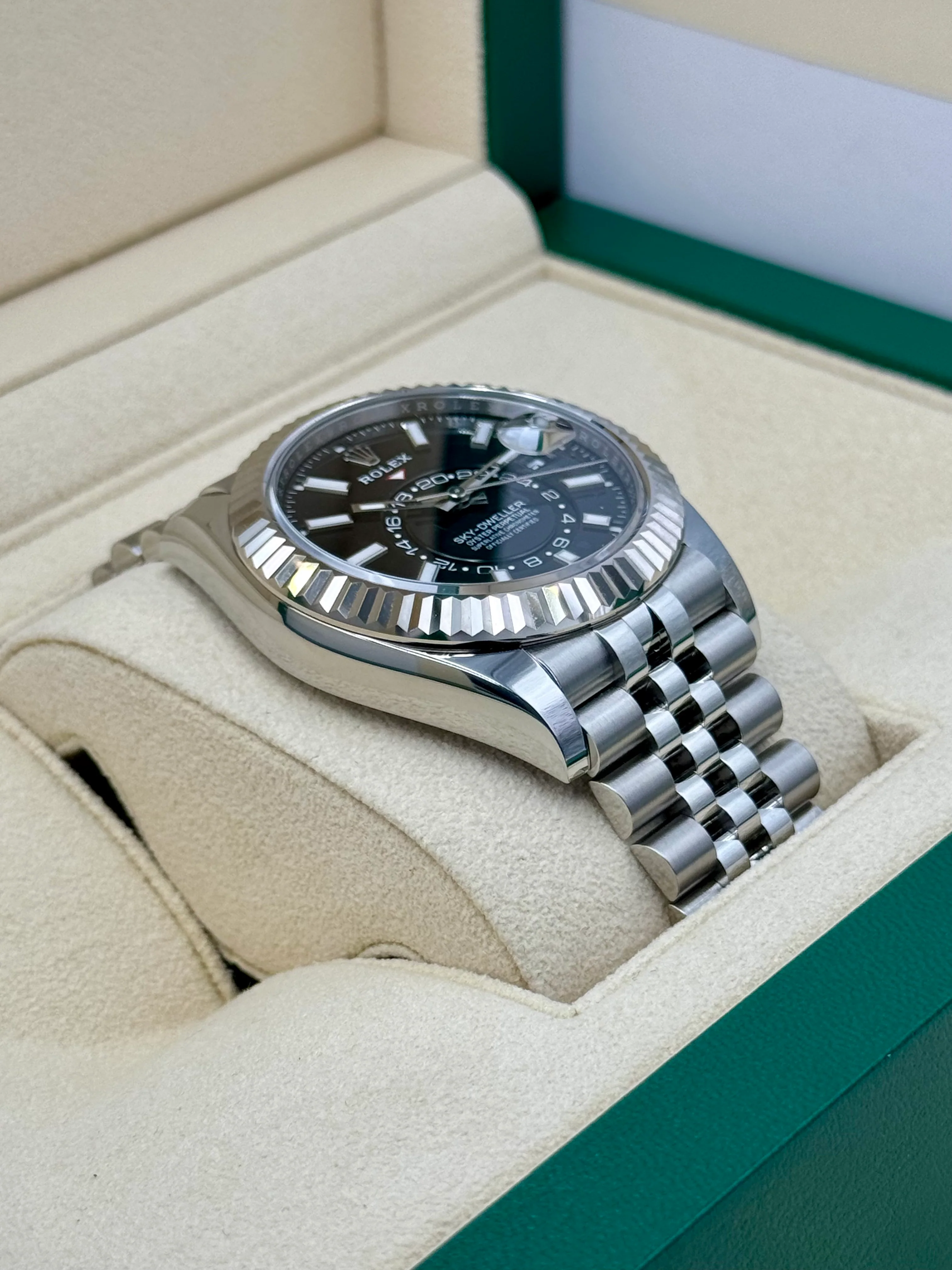NEW 2023 Rolex Sky-Dweller 42mm 336934 Jubilee Black Dial - Image 6