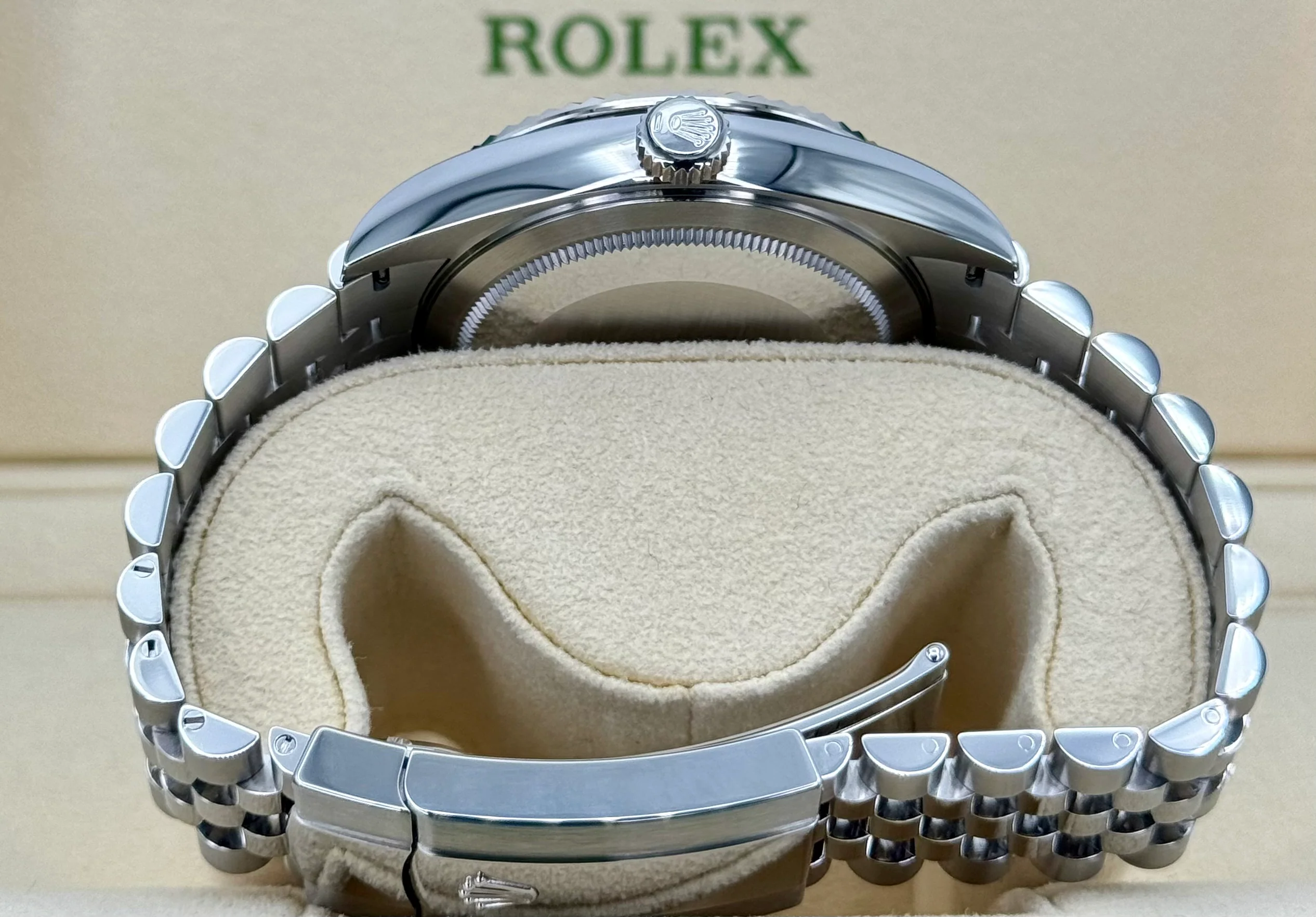 NEW 2023 Rolex Sky-Dweller 42mm 336934 Jubilee Black Dial - Image 9