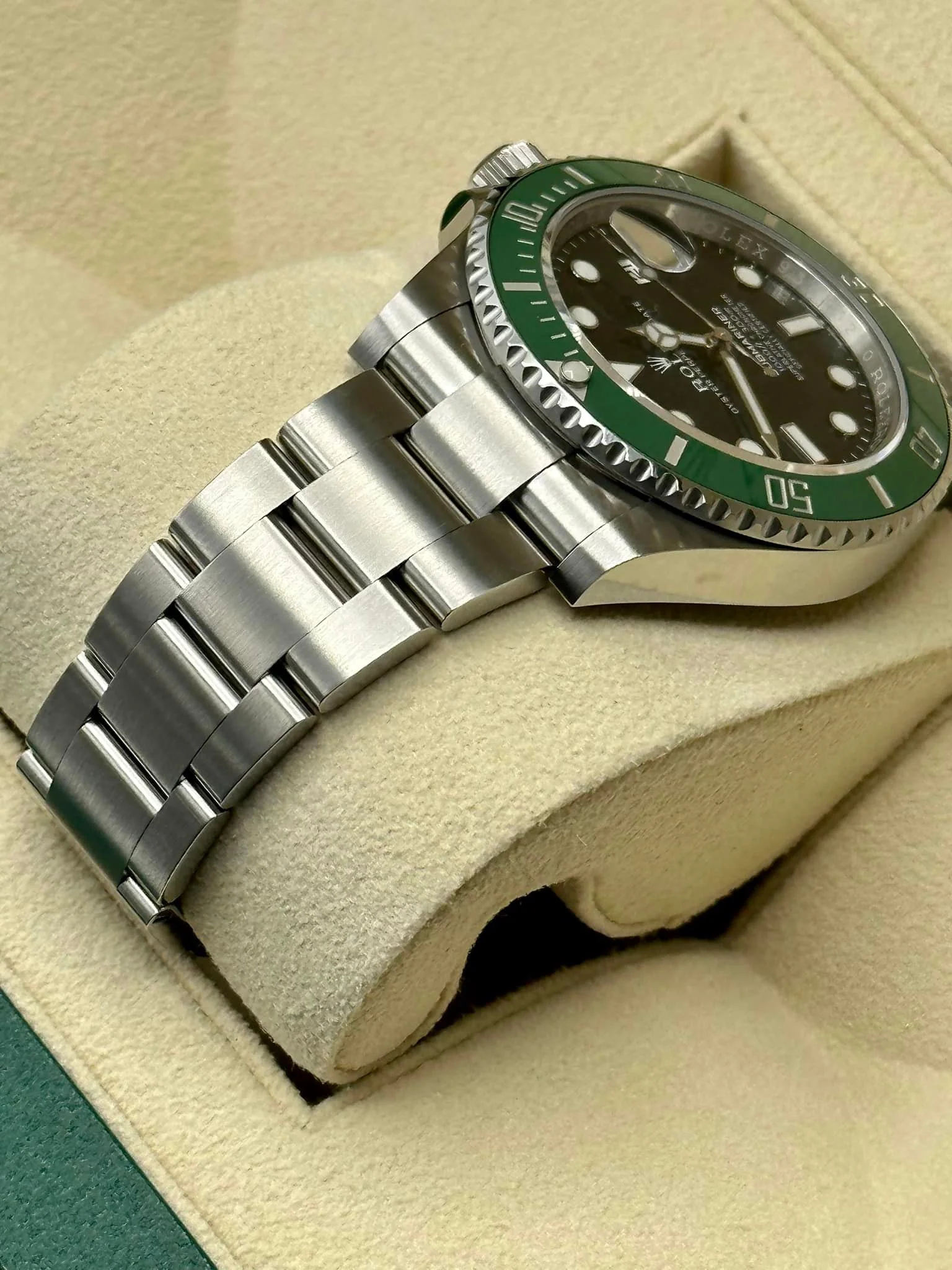 NEW 2023 Rolex Submariner "Starbucks" 41mm 126610LV Black Dial - Image 5
