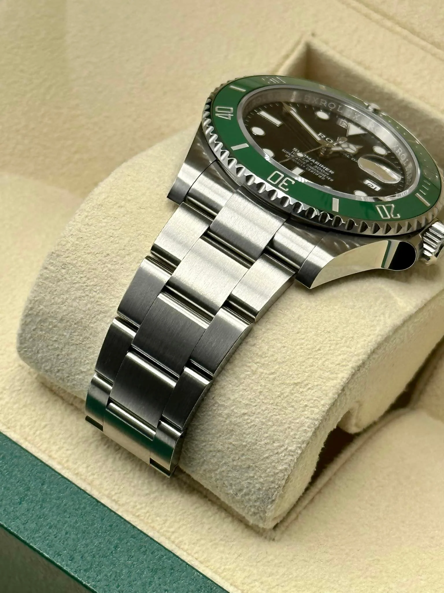 NEW 2023 Rolex Submariner "Starbucks" 41mm 126610LV Black Dial - Image 7