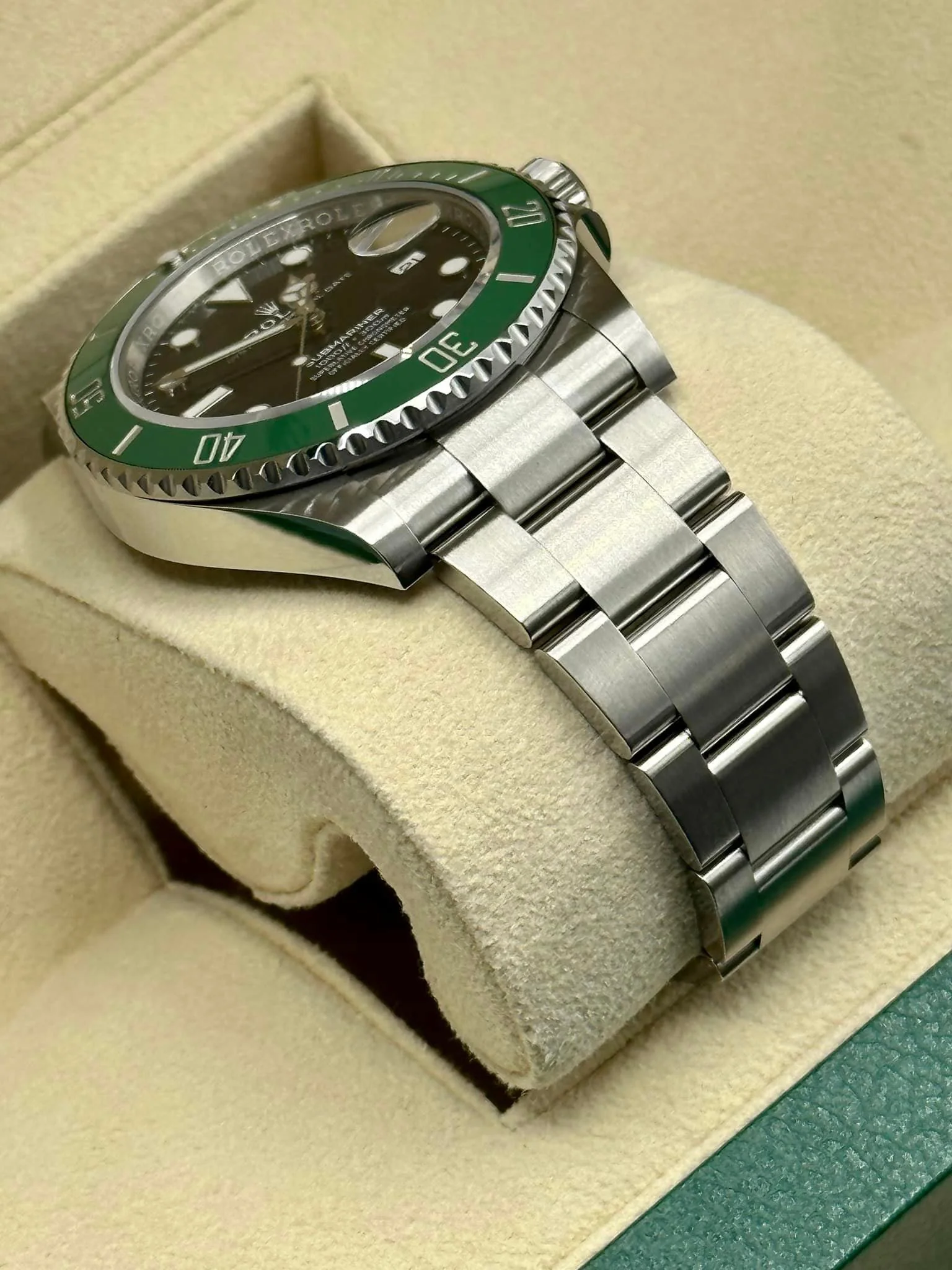 NEW 2023 Rolex Submariner "Starbucks" 41mm 126610LV Black Dial - Image 8