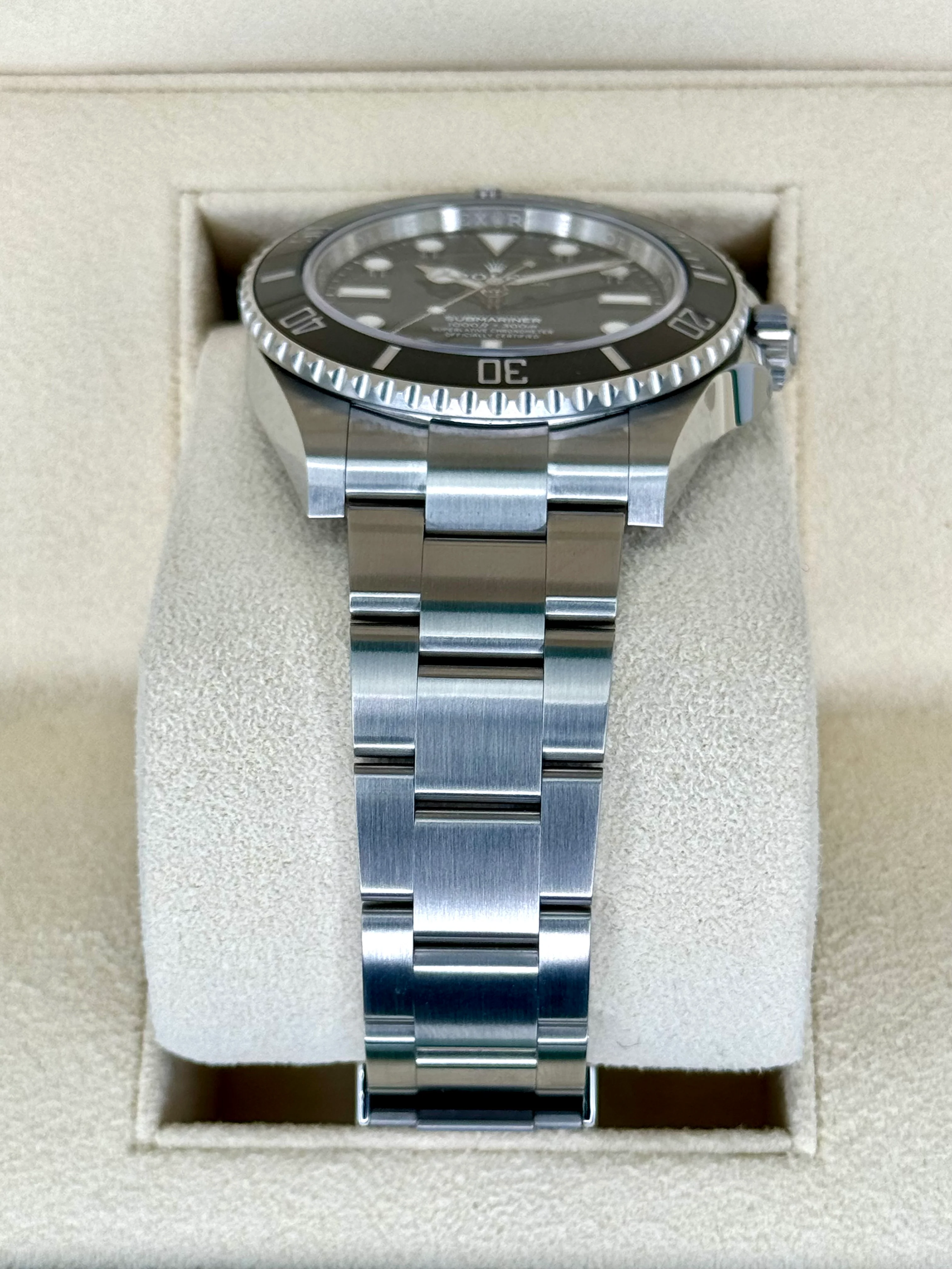 NEW 2023 Rolex  Submariner 41mm 124060 Stainless Steel Black Dial - Image 3