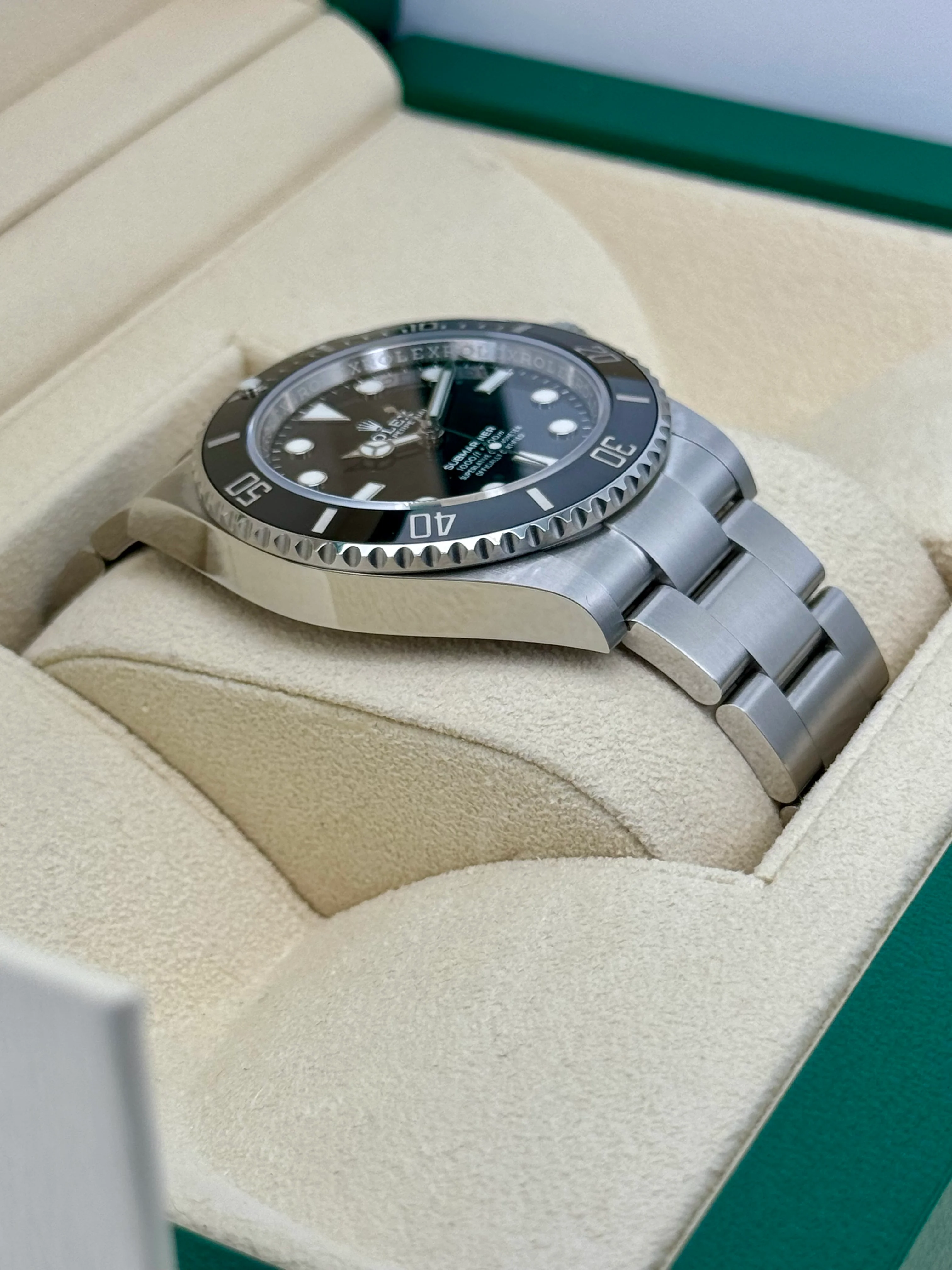 NEW 2023 Rolex  Submariner 41mm 124060 Stainless Steel Black Dial - Image 6
