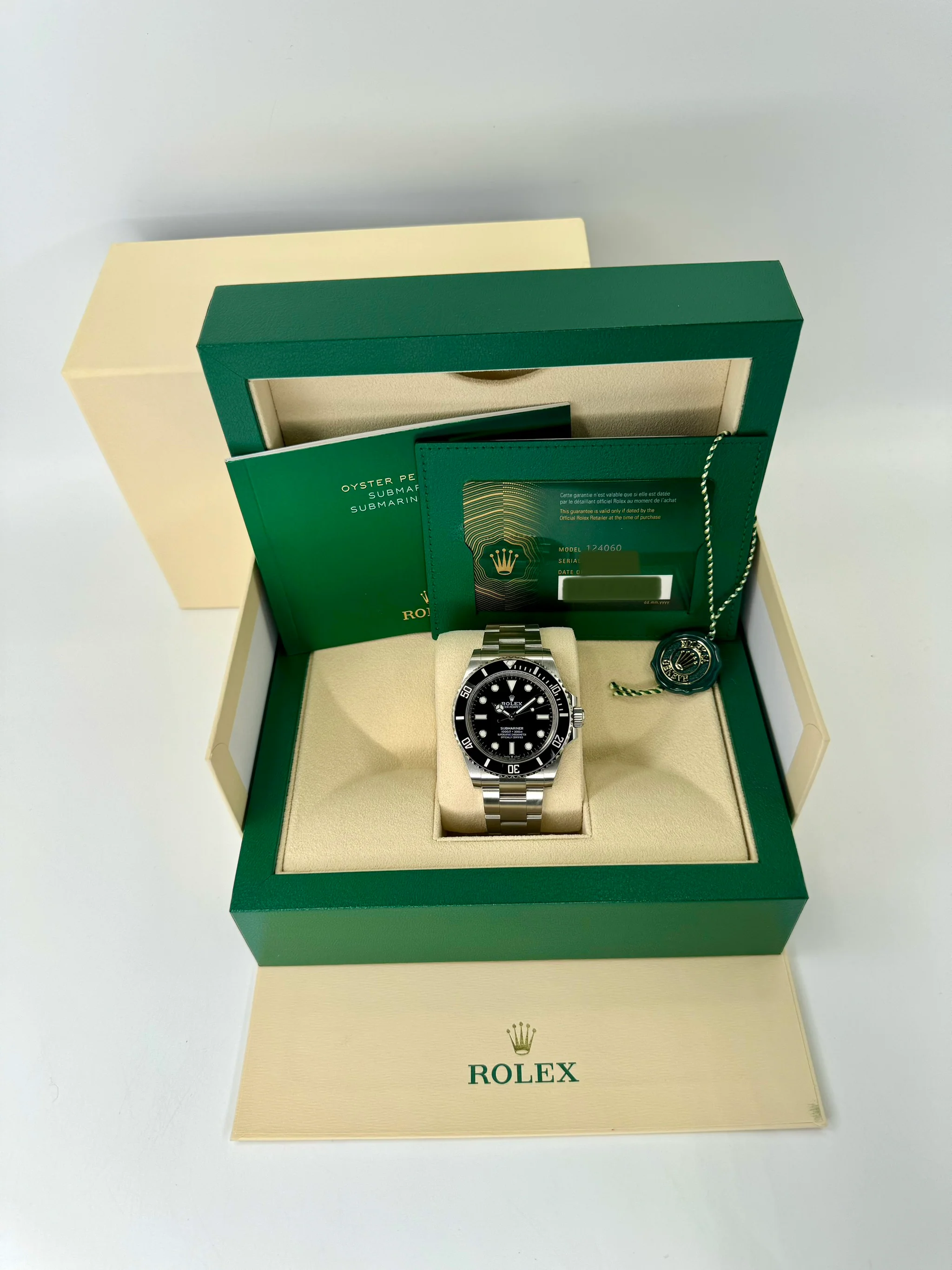NEW 2023 Rolex Submariner 41mm 124060 Stainless Steel Black Dial - Image 12