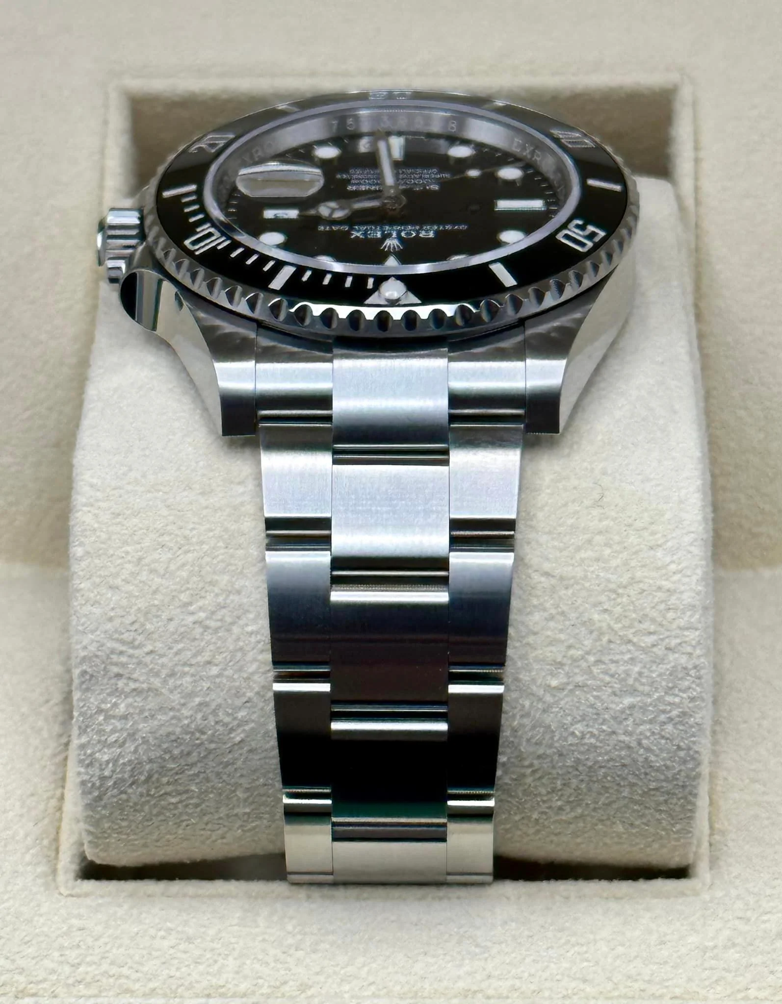 NEW 2023 Rolex Submariner 41mm 126610LN Stainless Steel Black Dial - Image 4