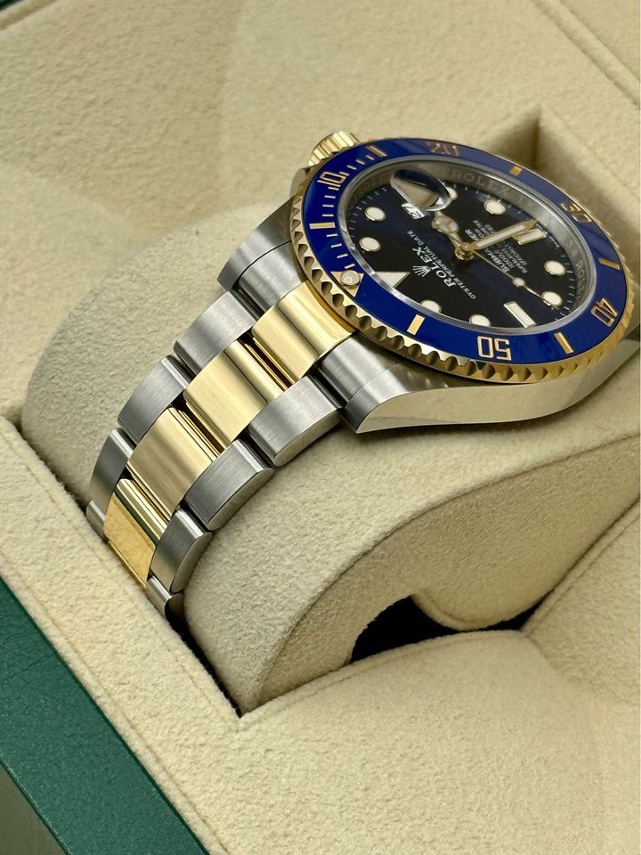 NEW 2023 Rolex Submariner "Bluesy" 41mm 126613LB Blue Dial - Image 5