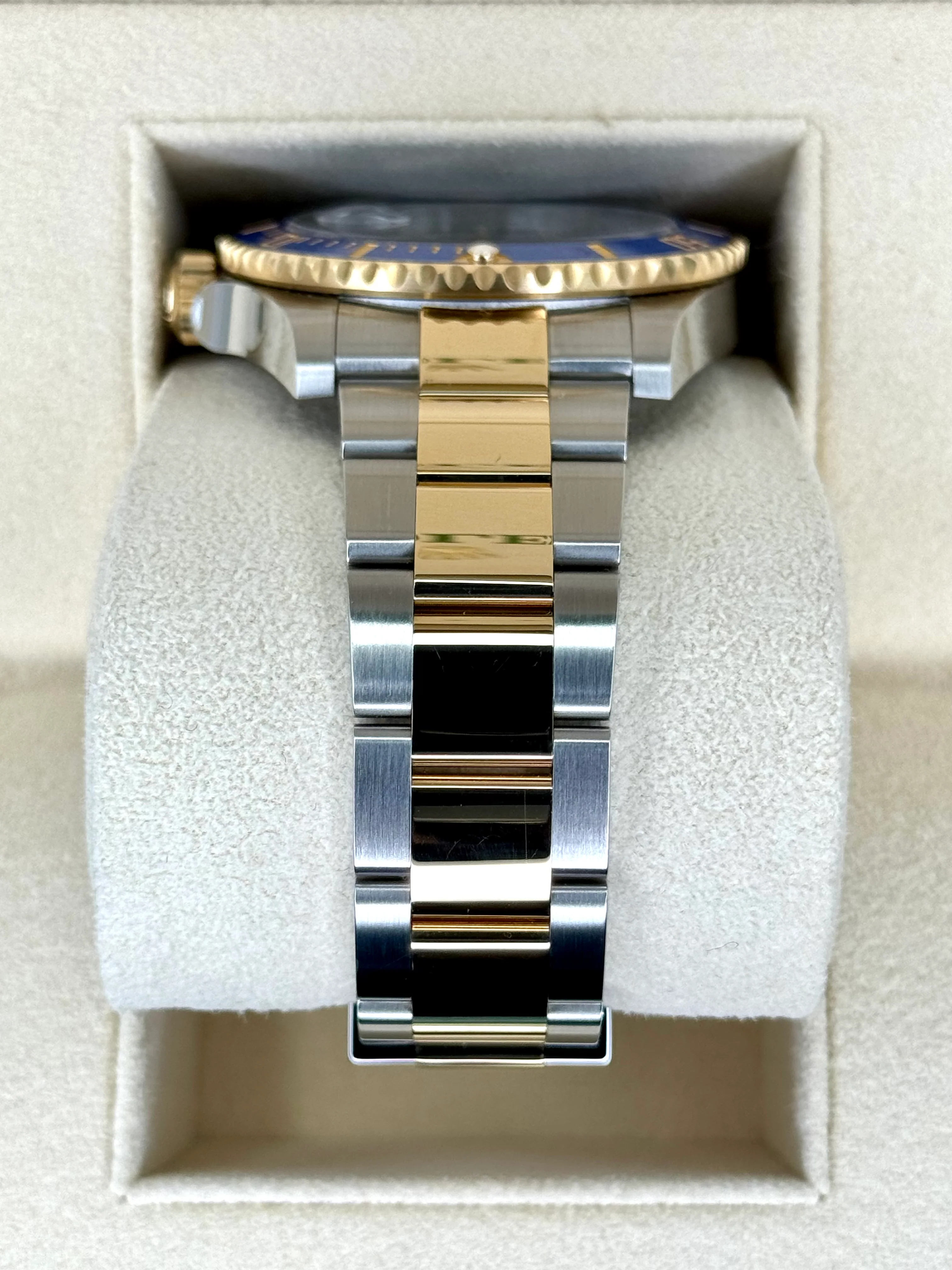 2023 Rolex Submariner "Bluesy" 41mm 126613LB Two-Tone Blue Dial - Image 4