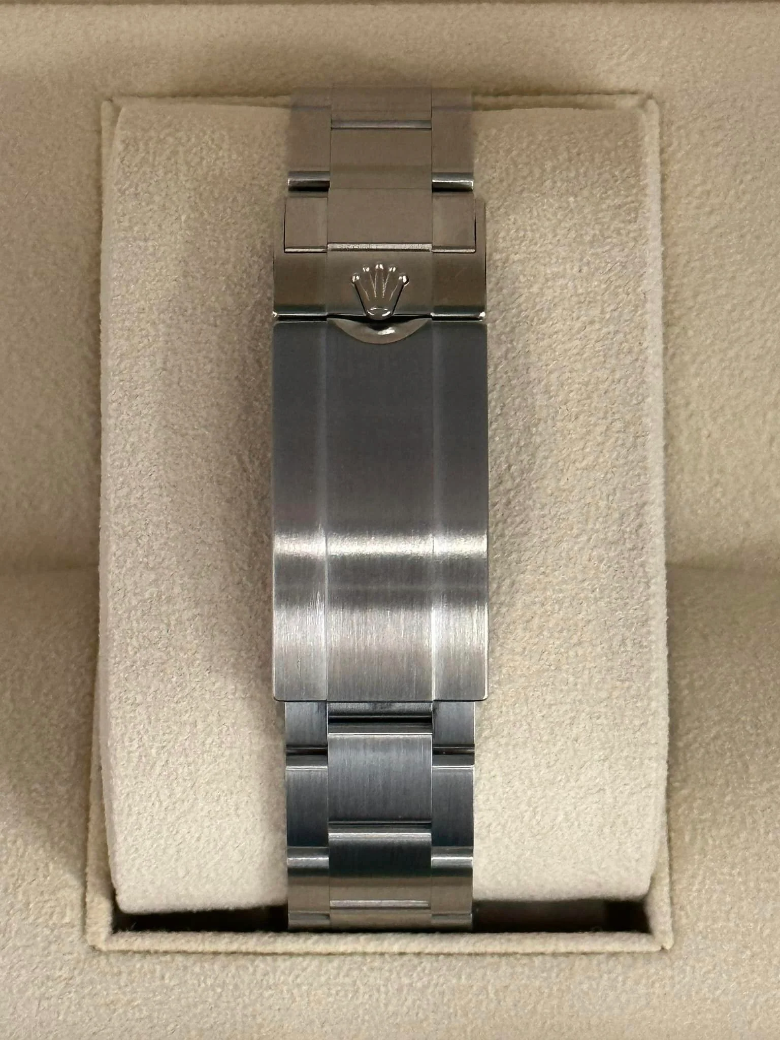 NEW 2023 Rolex Submariner 40mm 126610LN Stainless Steel Black Dial - Image 2
