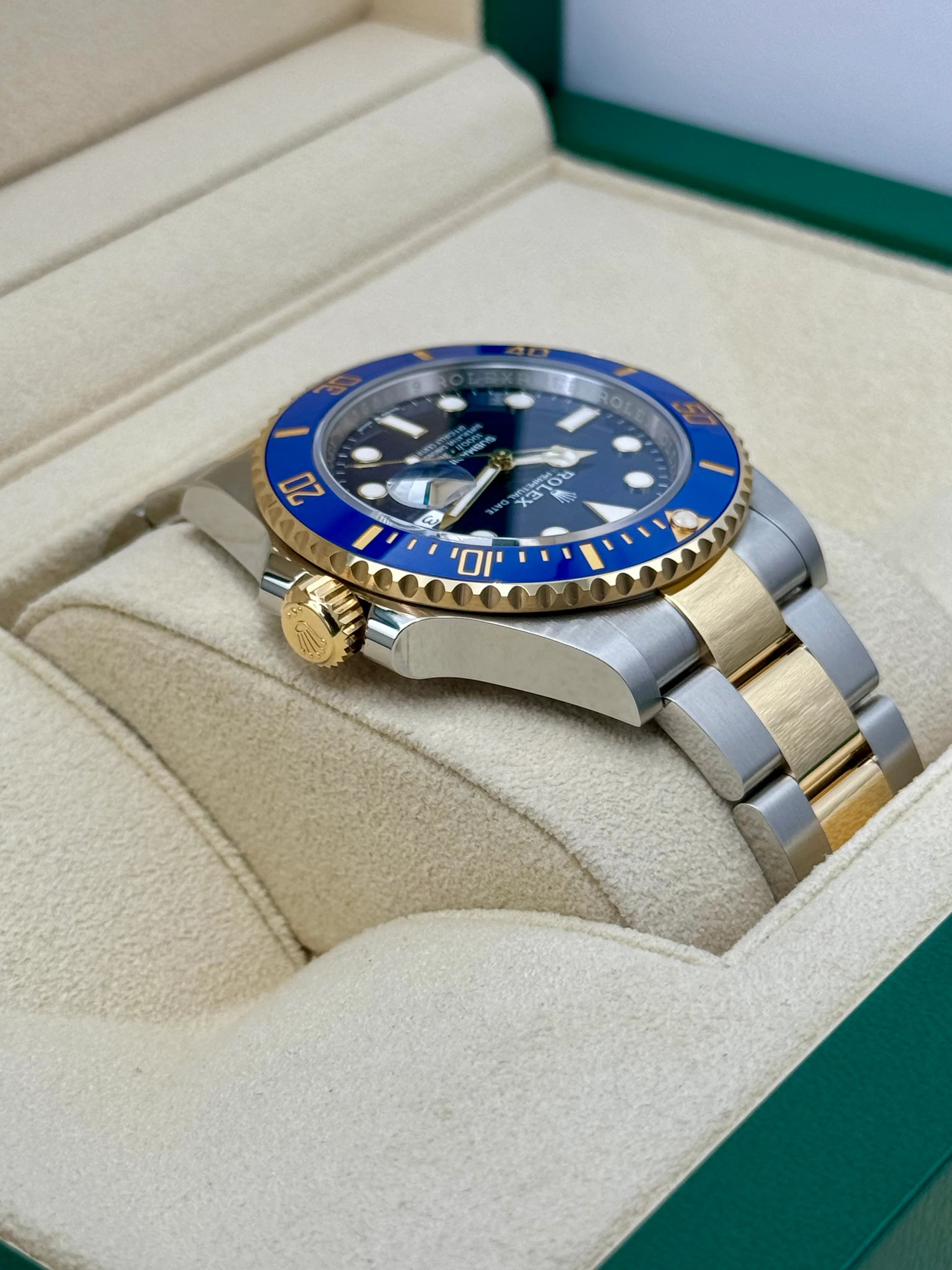 NEW 2024 Rolex Submariner "Bluesy" 41mm 126613LB Two-Tone Blue Dial - Image 8