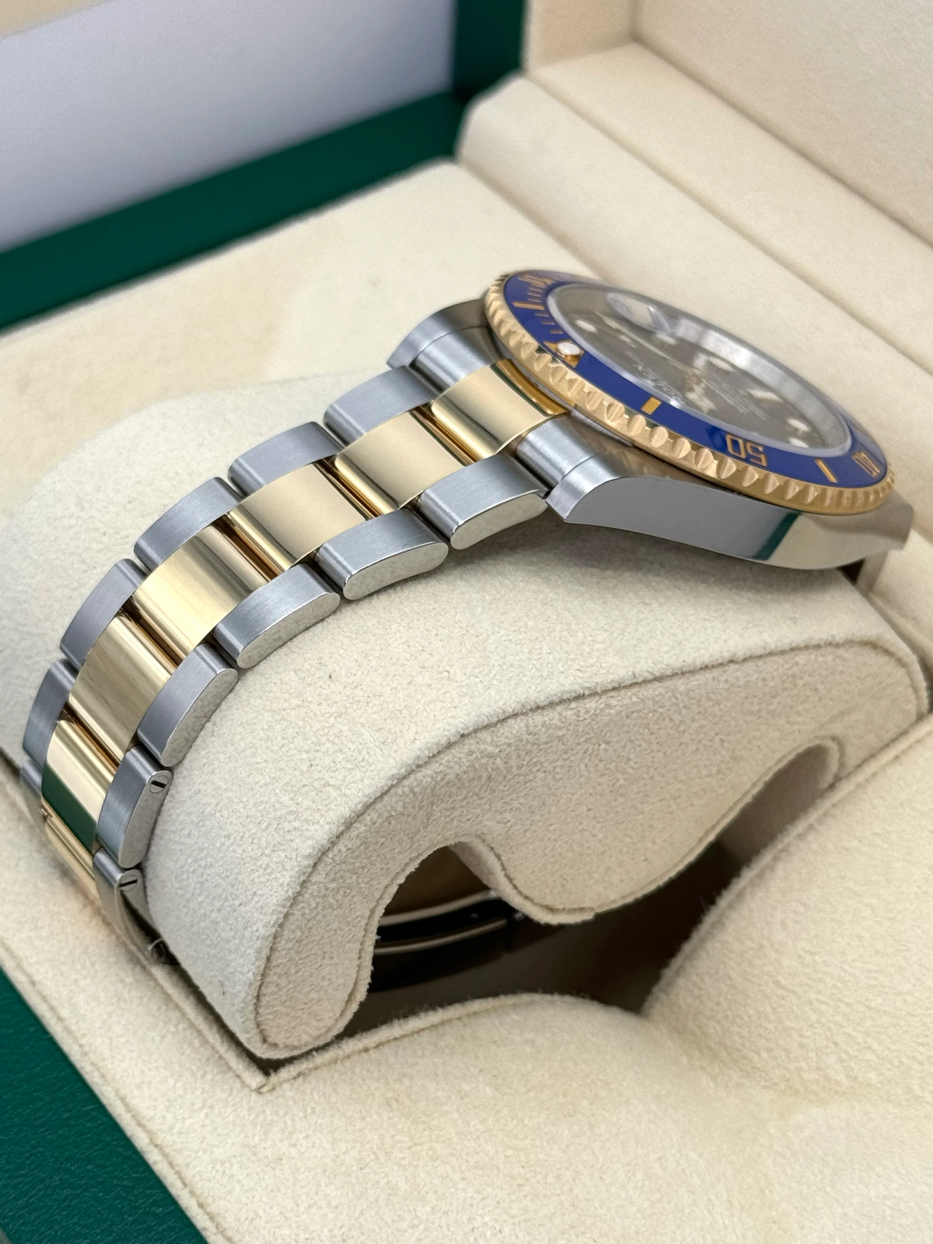 NEW 2023 Rolex Submariner "Bluesy" 41mm 126613LB Blue Dial - Image 7