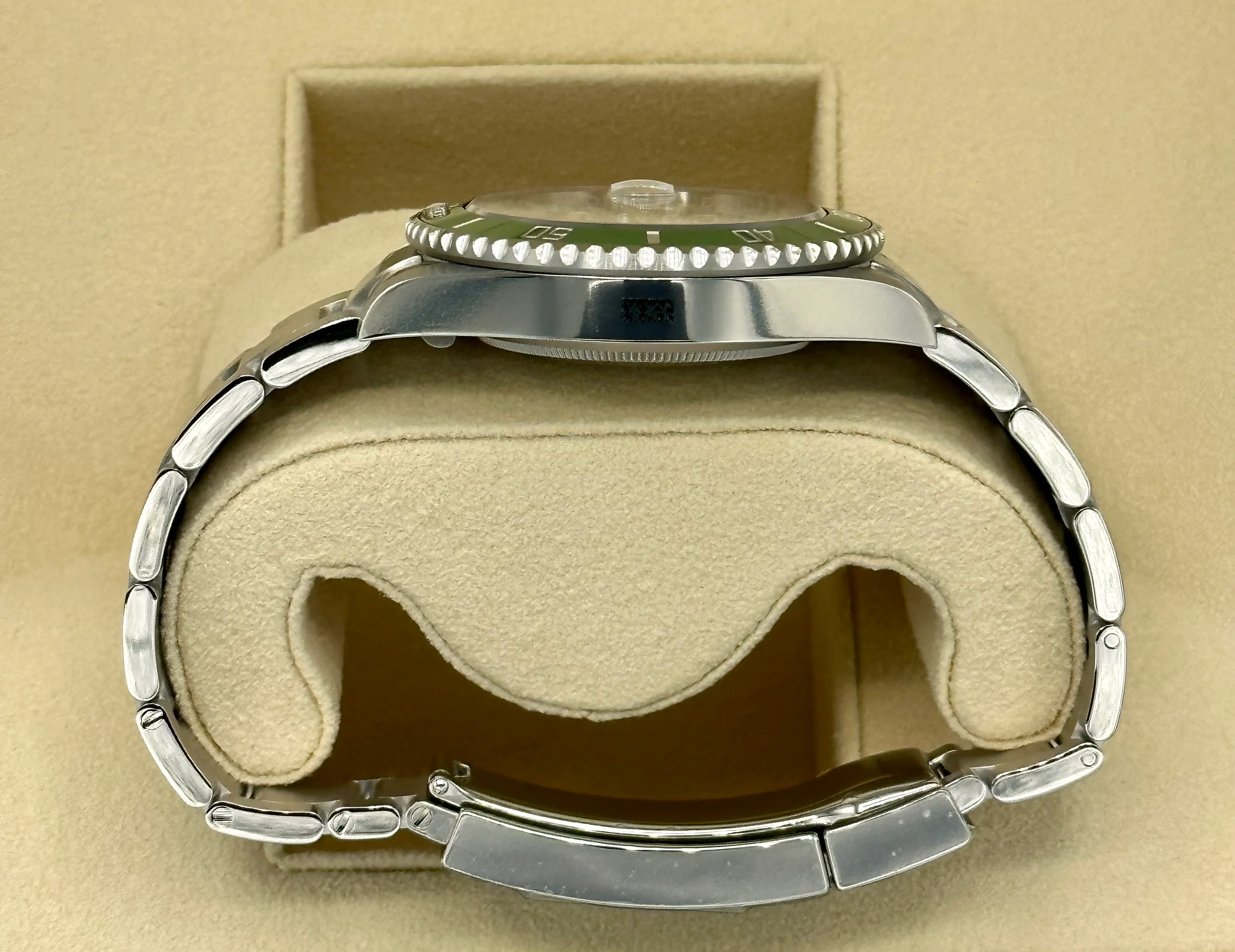 New 2023 Rolex Submariner "Starbucks" 41mm 126610LV MK2 Dial - Image 10