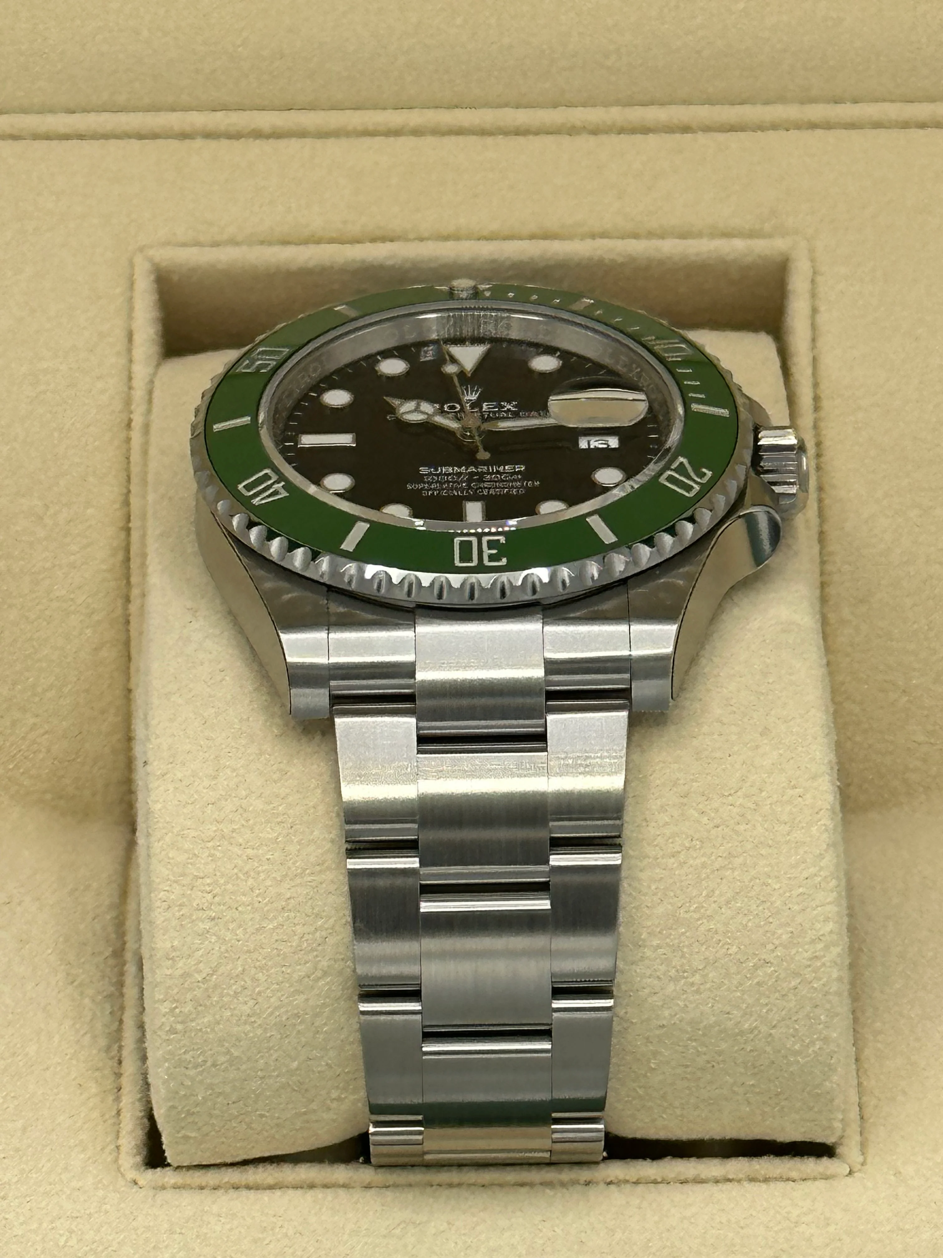 New 2023 Rolex Submariner "Starbucks" 41mm 126610LV MK2 Dial - Image 3