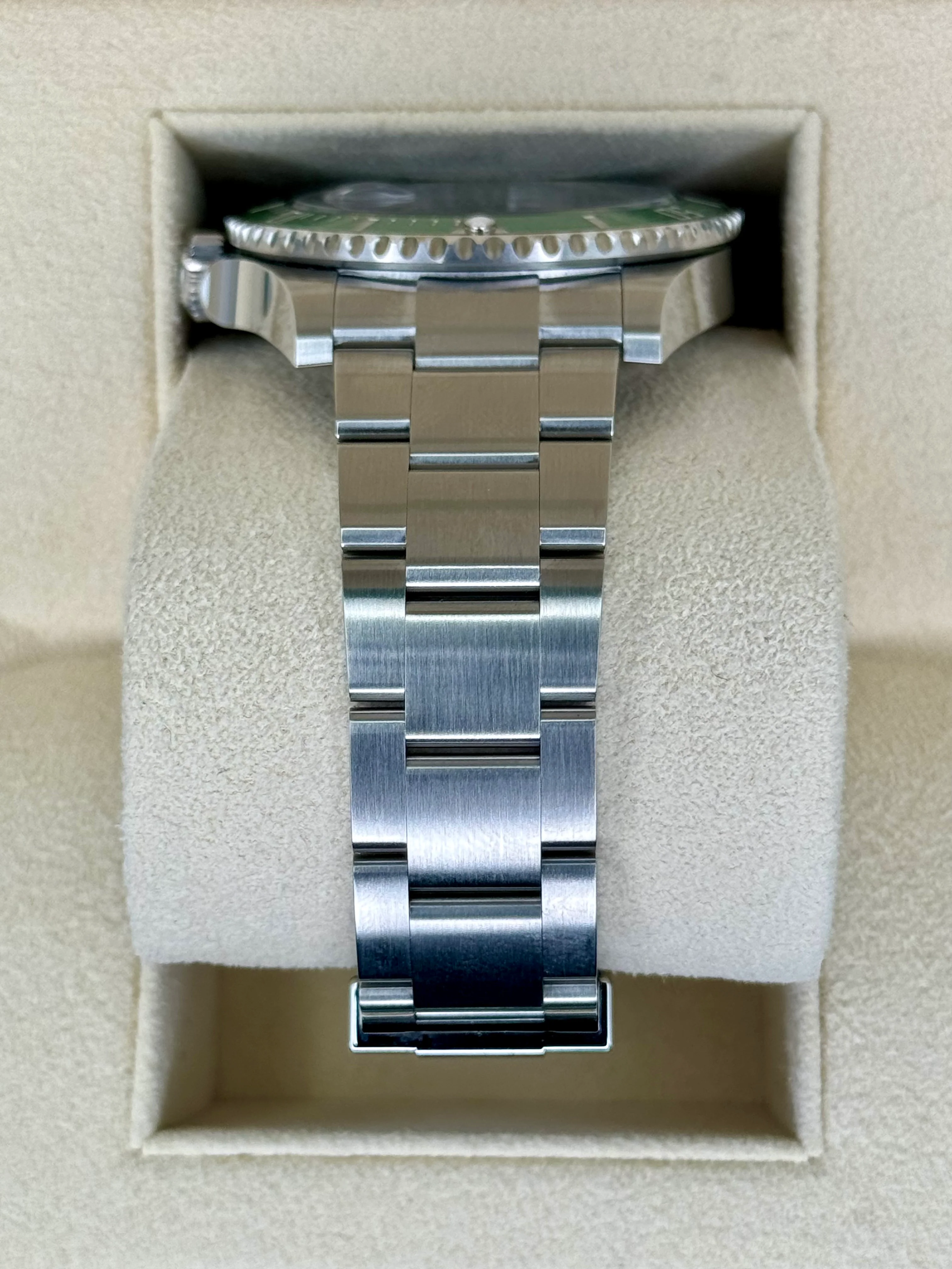 NEW 2024 Rolex Submariner "Starbucks" 41mm 126610LV Black Dial - Image 4