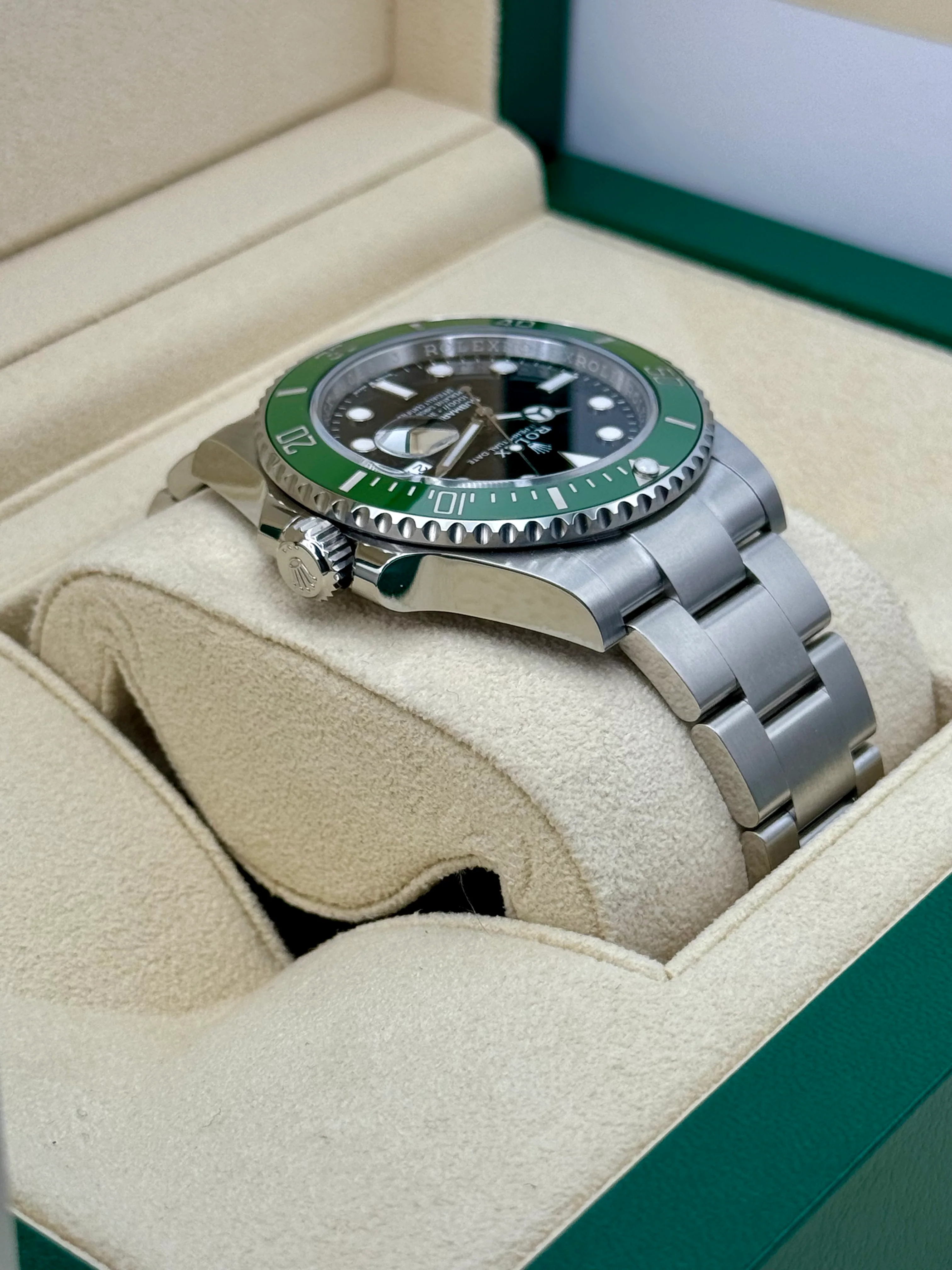 NEW 2024 Rolex Submariner "Starbucks" 41mm 126610LV Black Dial - Image 8