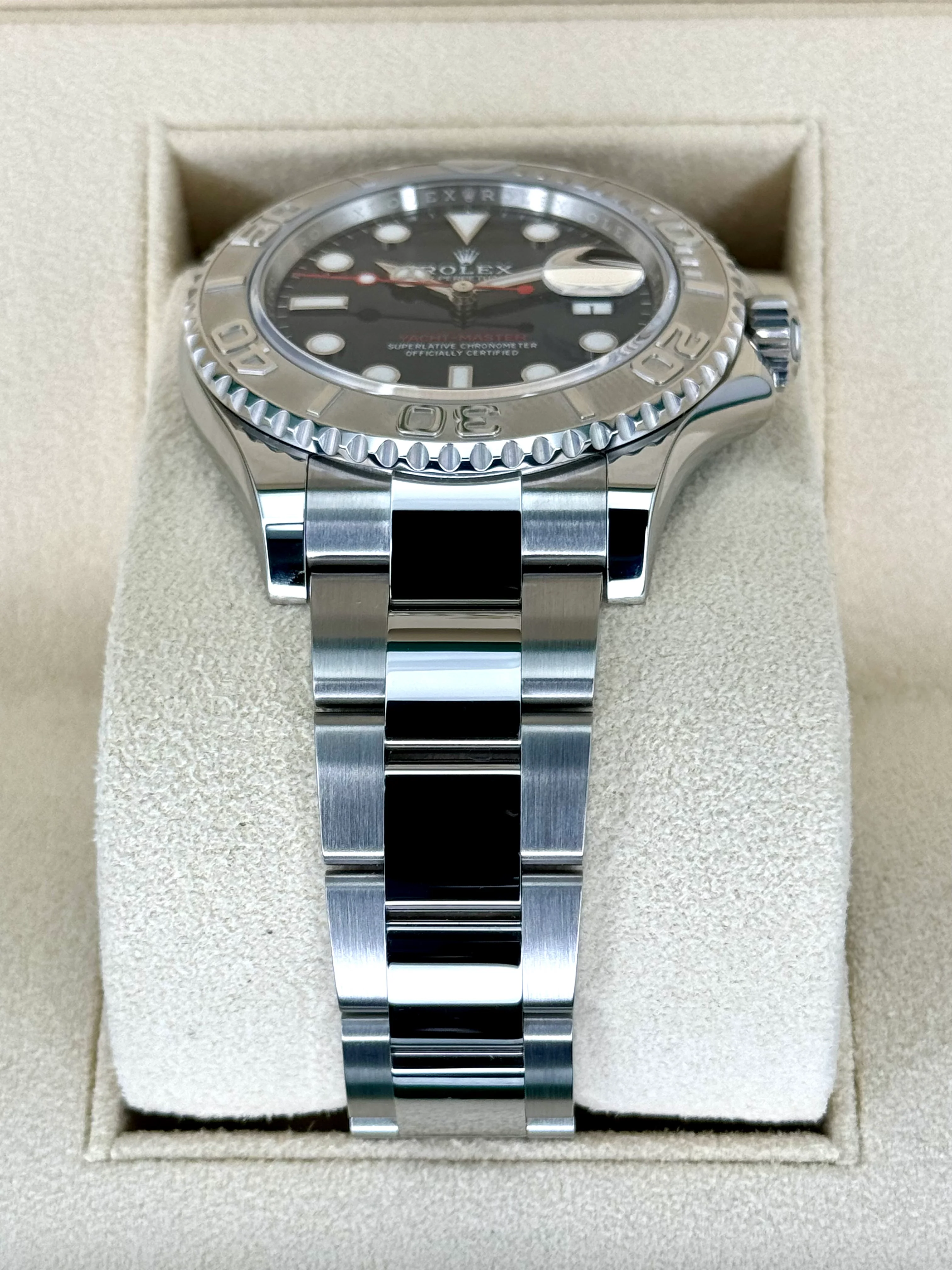 NEW 2023 Rolex Yacht-Master 40mm 126622 Stainless Steel Blue Dial - Image 4