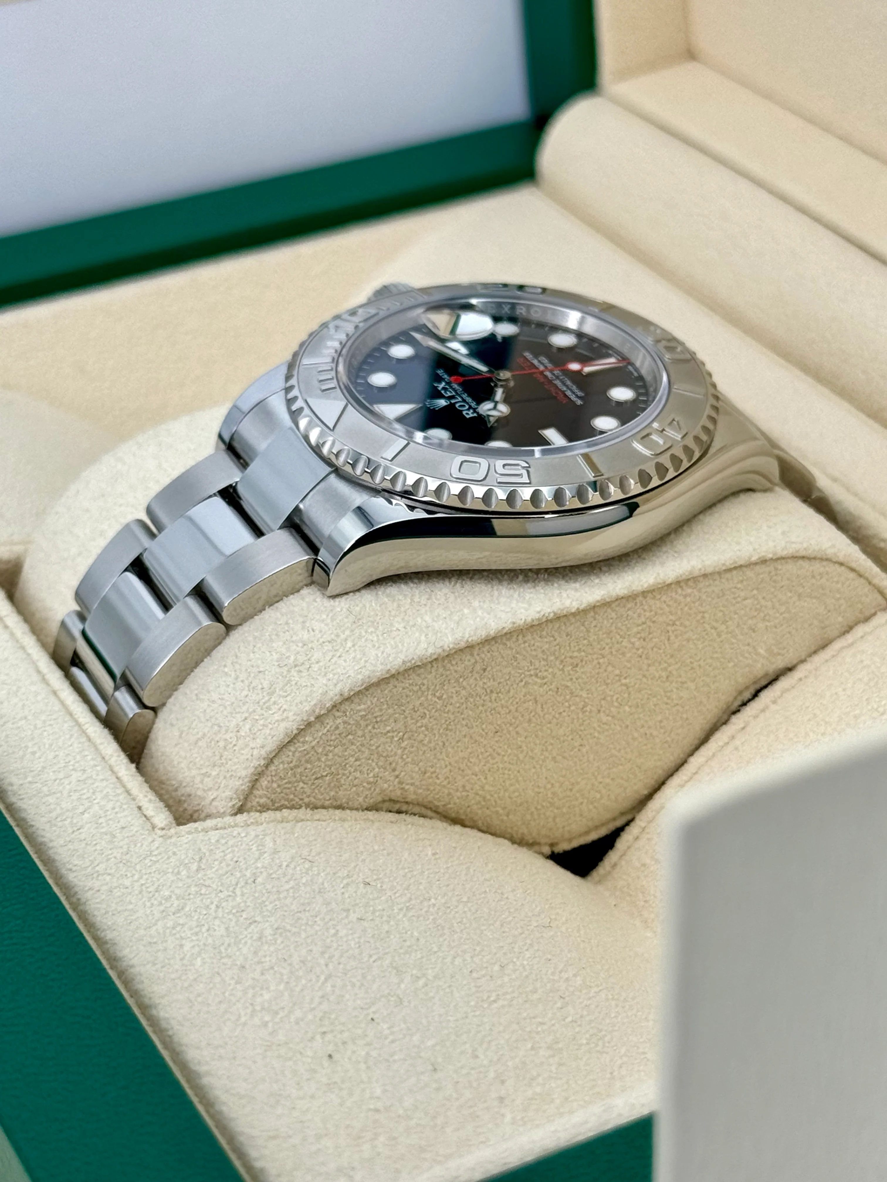 NEW 2023 Rolex Yacht-Master 40mm 126622 Stainless Steel Blue Dial - Image 8