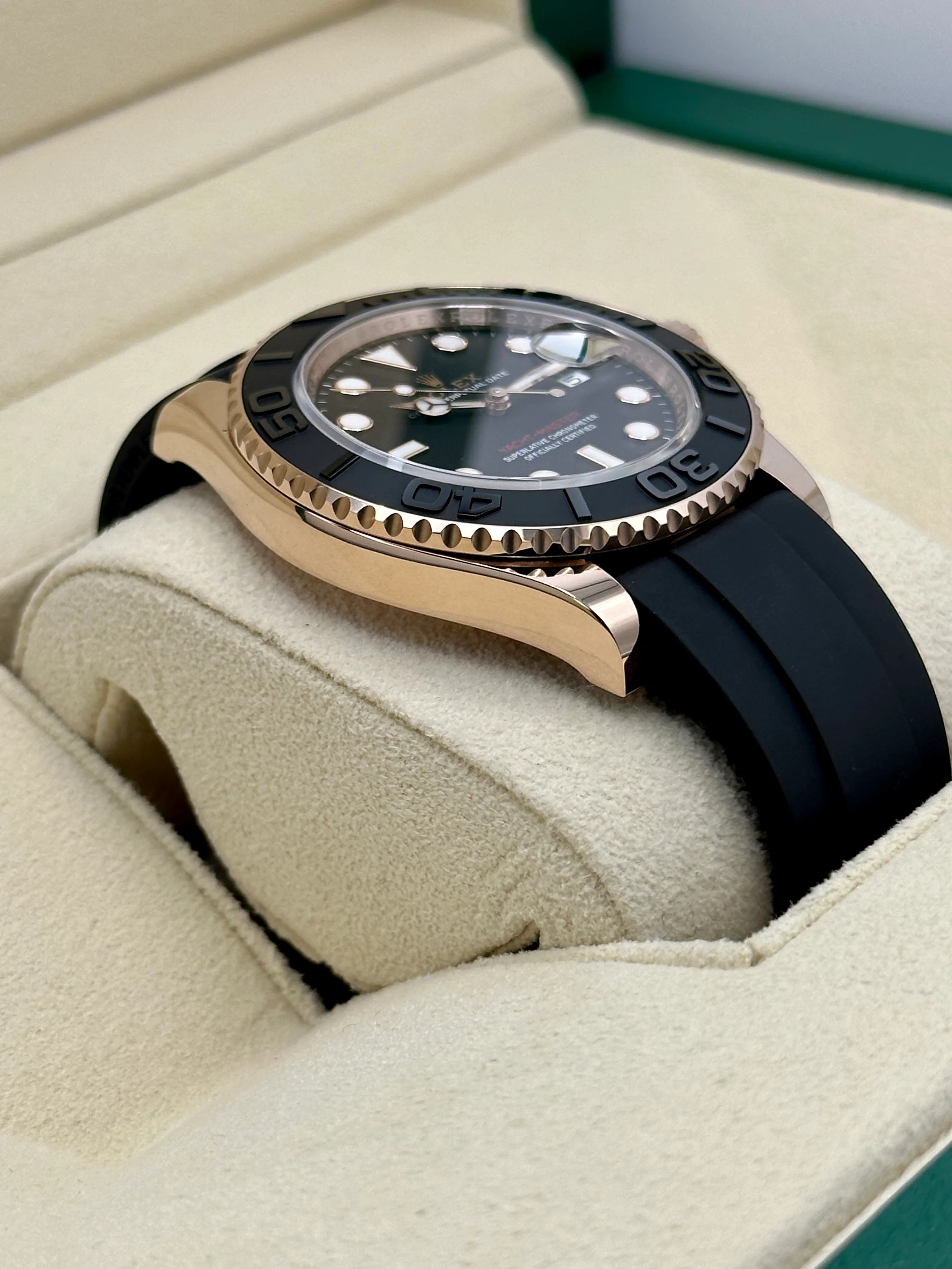 NEW 2023 Rolex Yacht-Master 40mm 126655 Rose Gold Oysterflex Black Dial - Image 8
