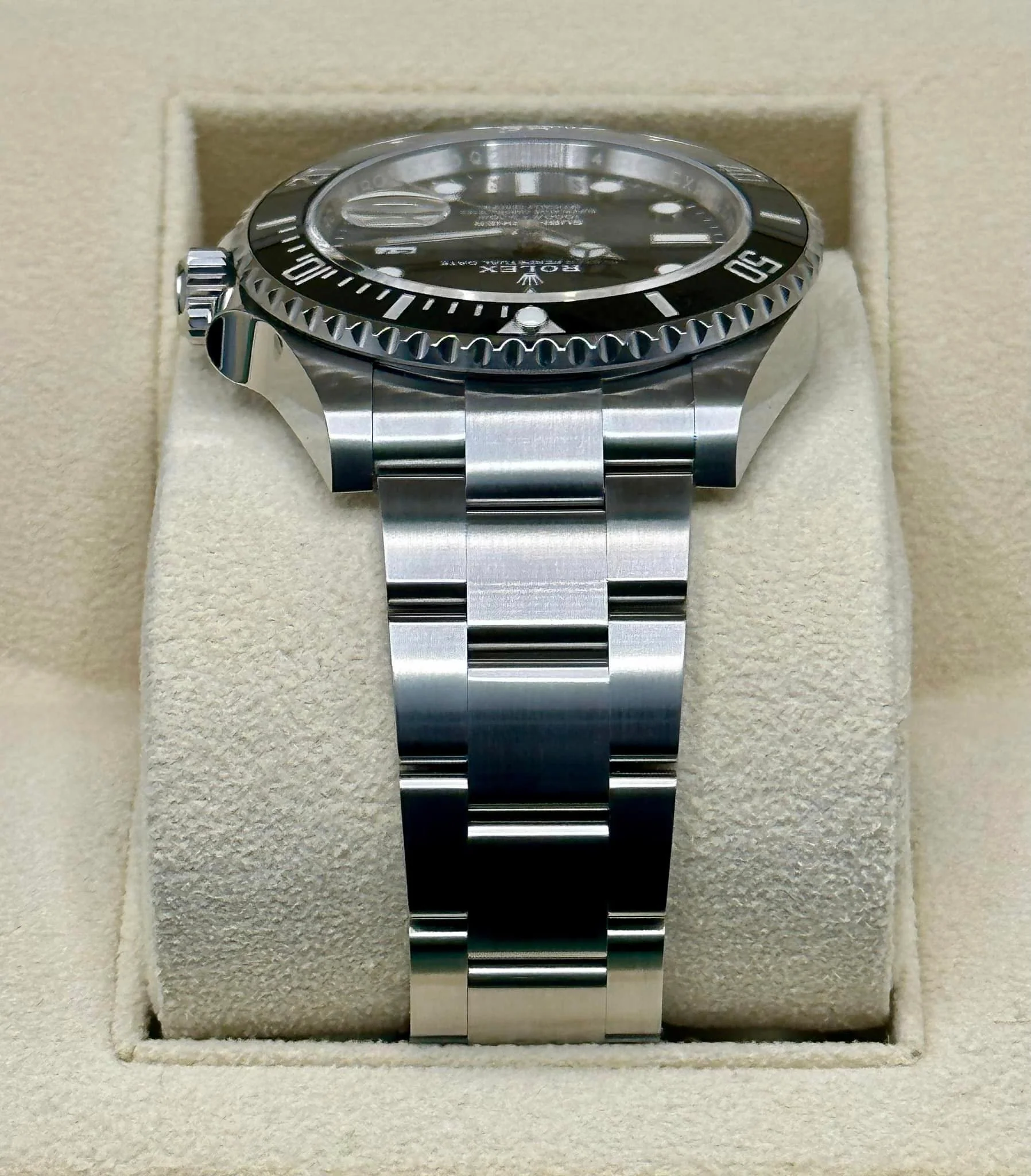NEW 2023 Rolex Submariner 41mm 126610LN Stainless Steel Black Dial - Image 4