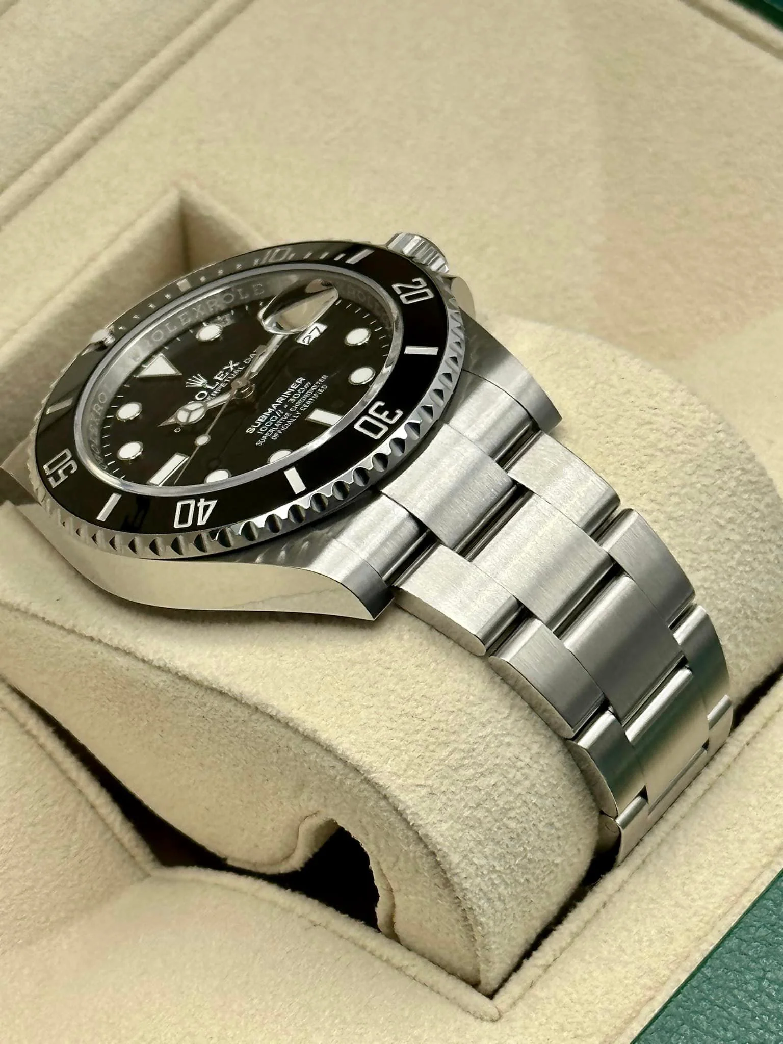 NEW 2023 Rolex Submariner 41mm 126610LN Stainless Steel Black Dial - Image 6