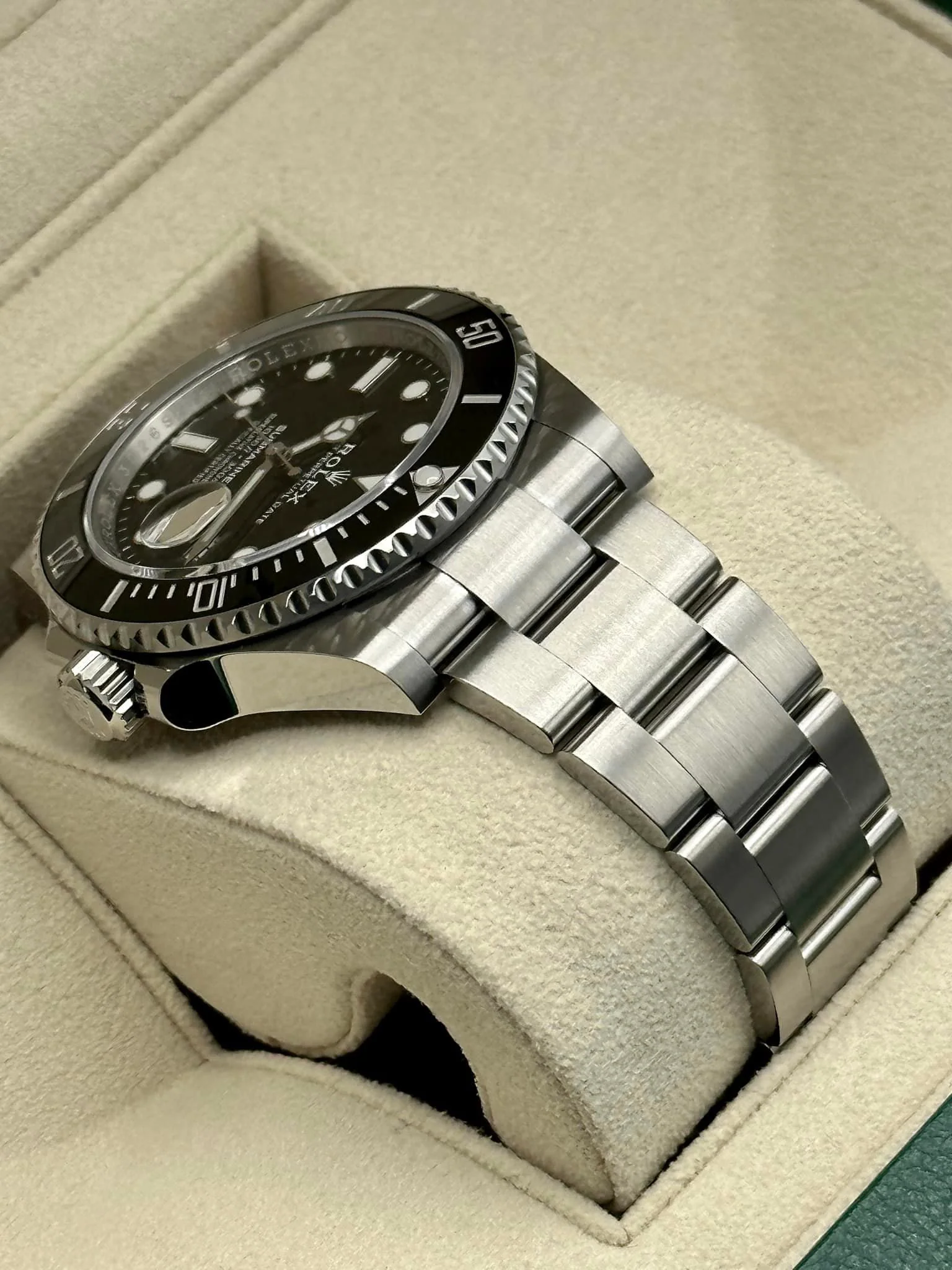 NEW 2023 Rolex Submariner 41mm 126610LN Stainless Steel Black Dial - Image 8