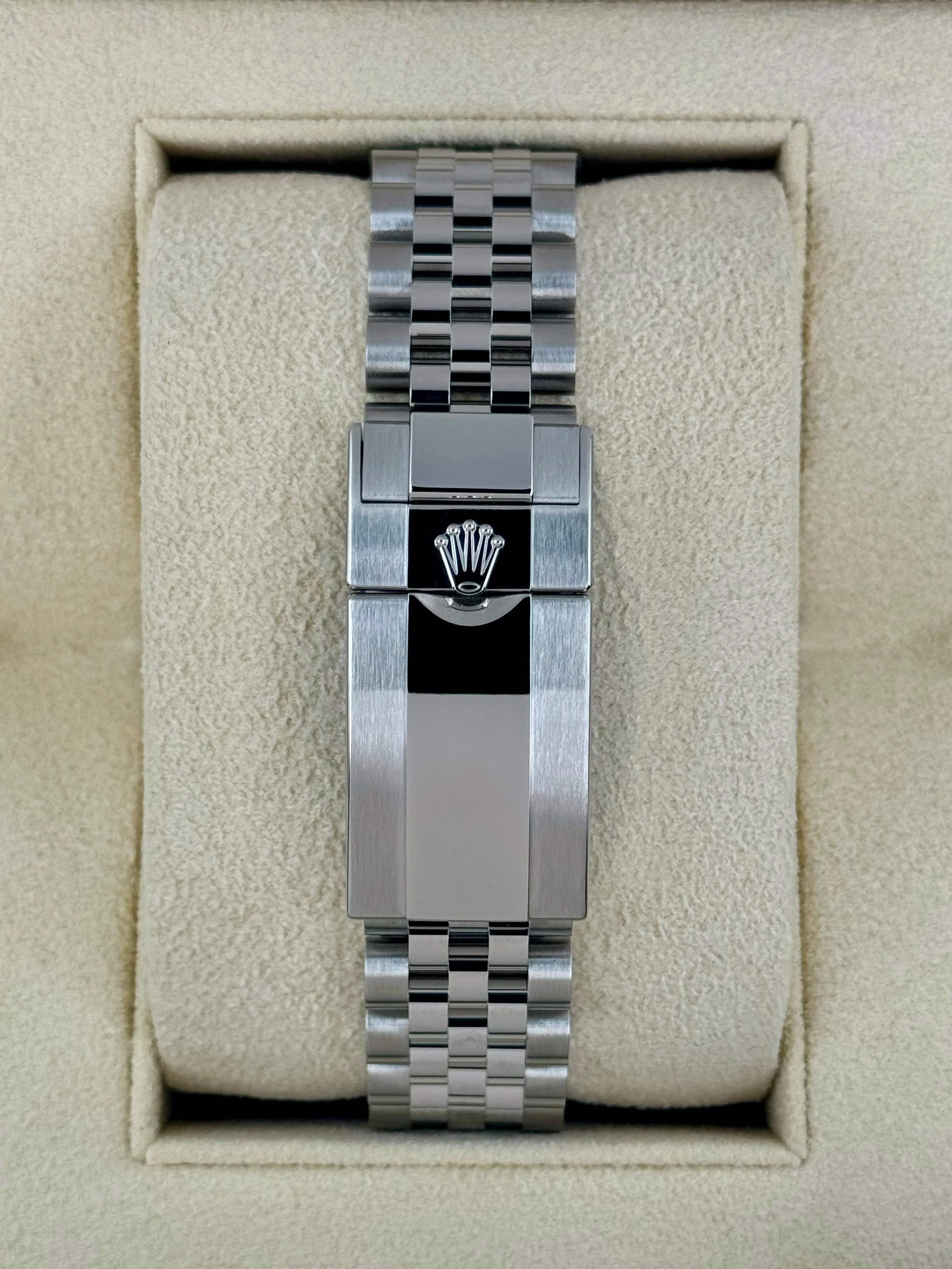 NEW 2024 Rolex GMT-Master II "Sprite" 40mm 126720VTNR Jubilee - Image 2
