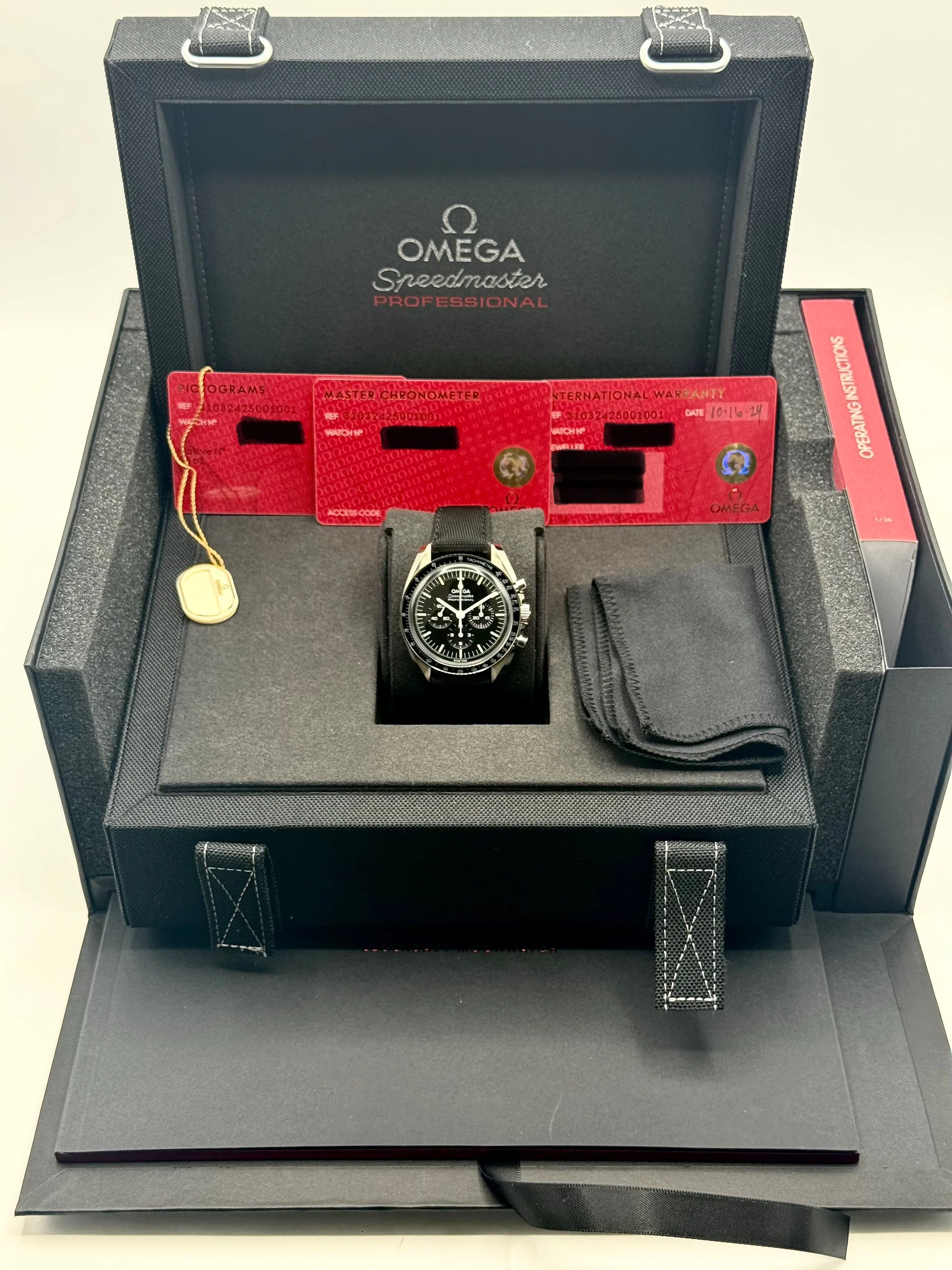 NEW 2024 Omega Speedmaster 42mm 310.32.42.50.01.001 Moonwatch Black Dial - Image 12