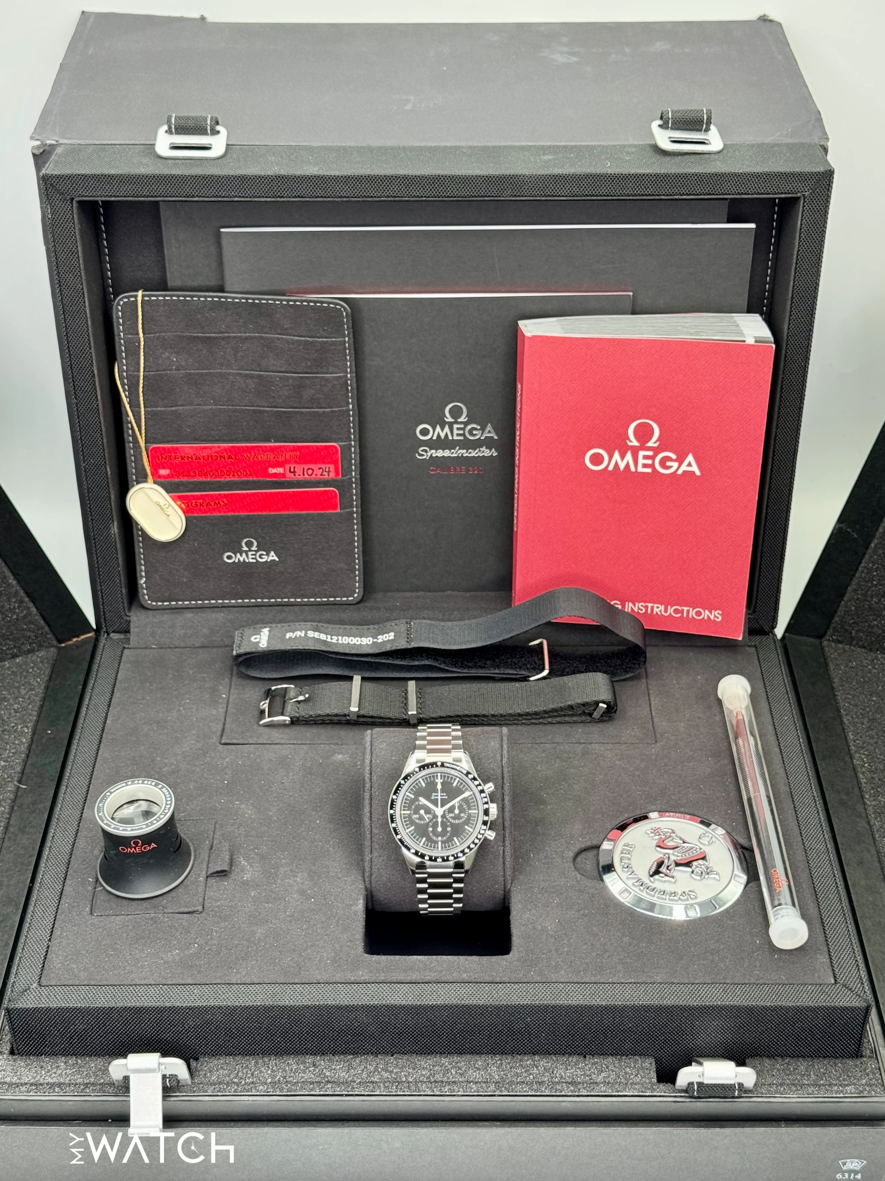 New 2024 Omega Speedmaster "Ed White" 39.7mm 311.30.40.30.01.001 - Image 9