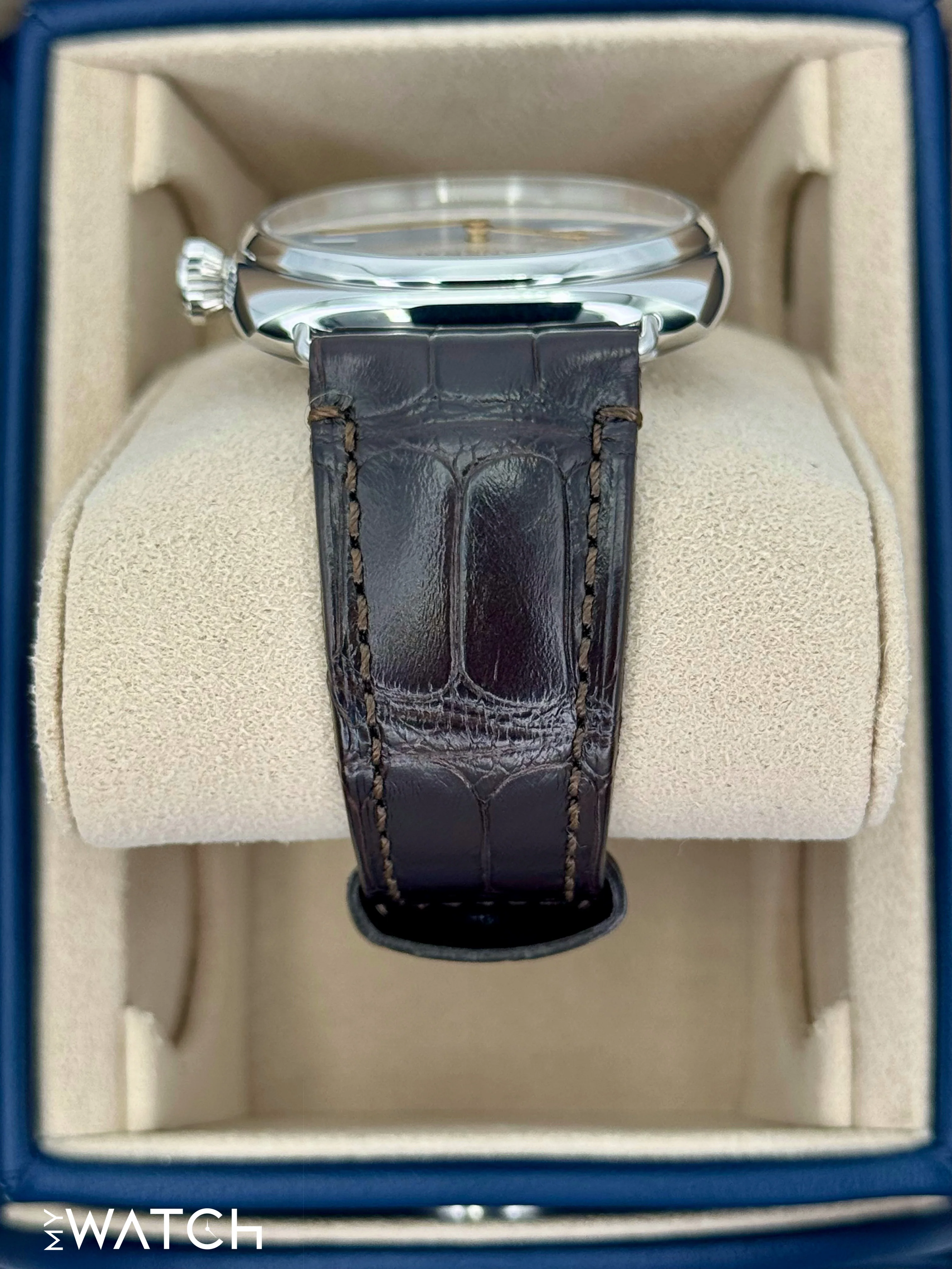 NEW 2024 Panerai Radiomir Quaranta 40mm PAM01570 Stainless Steel White Dial - Image 4